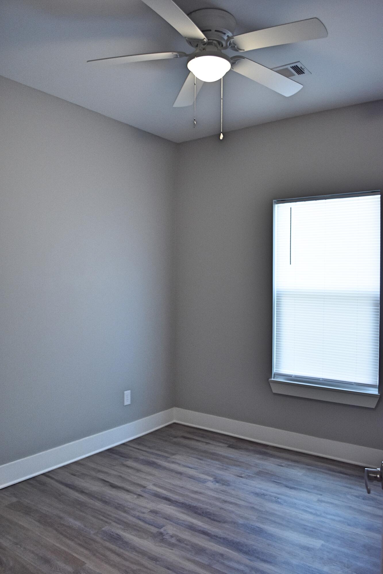 OAKFIELD ESTATES - Residential Lease