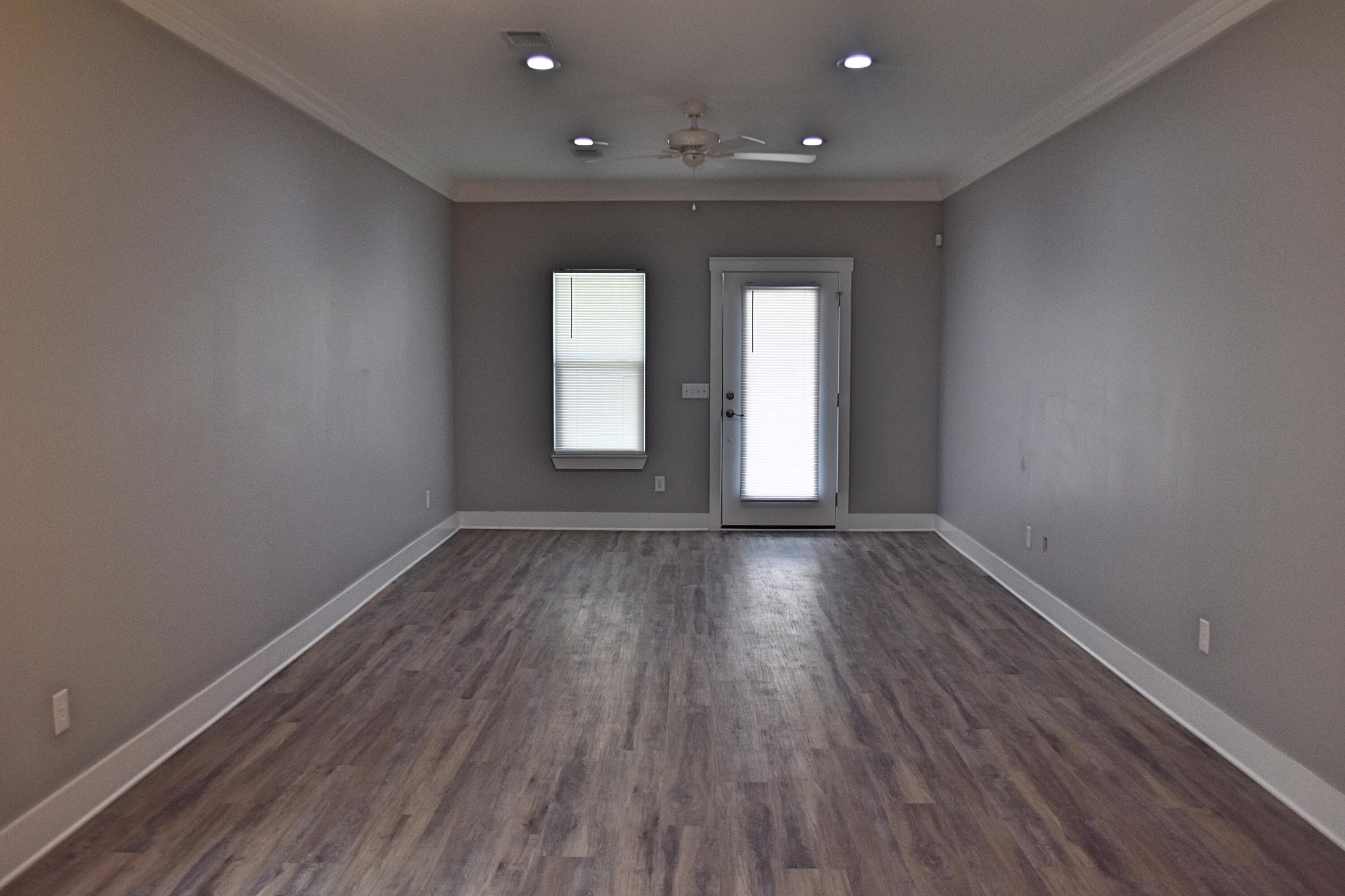 OAKFIELD ESTATES - Residential Lease