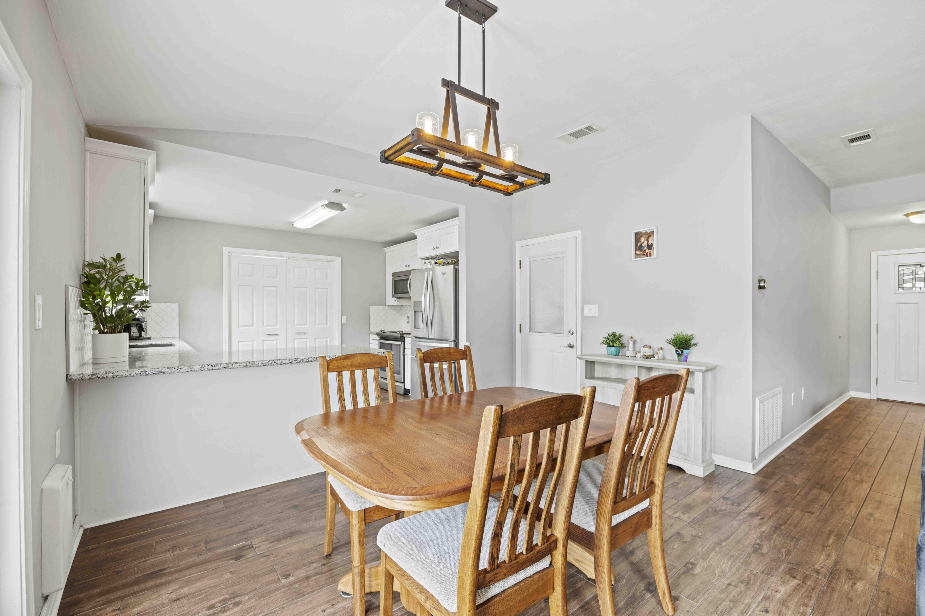 Navarre 1st Add - Residential