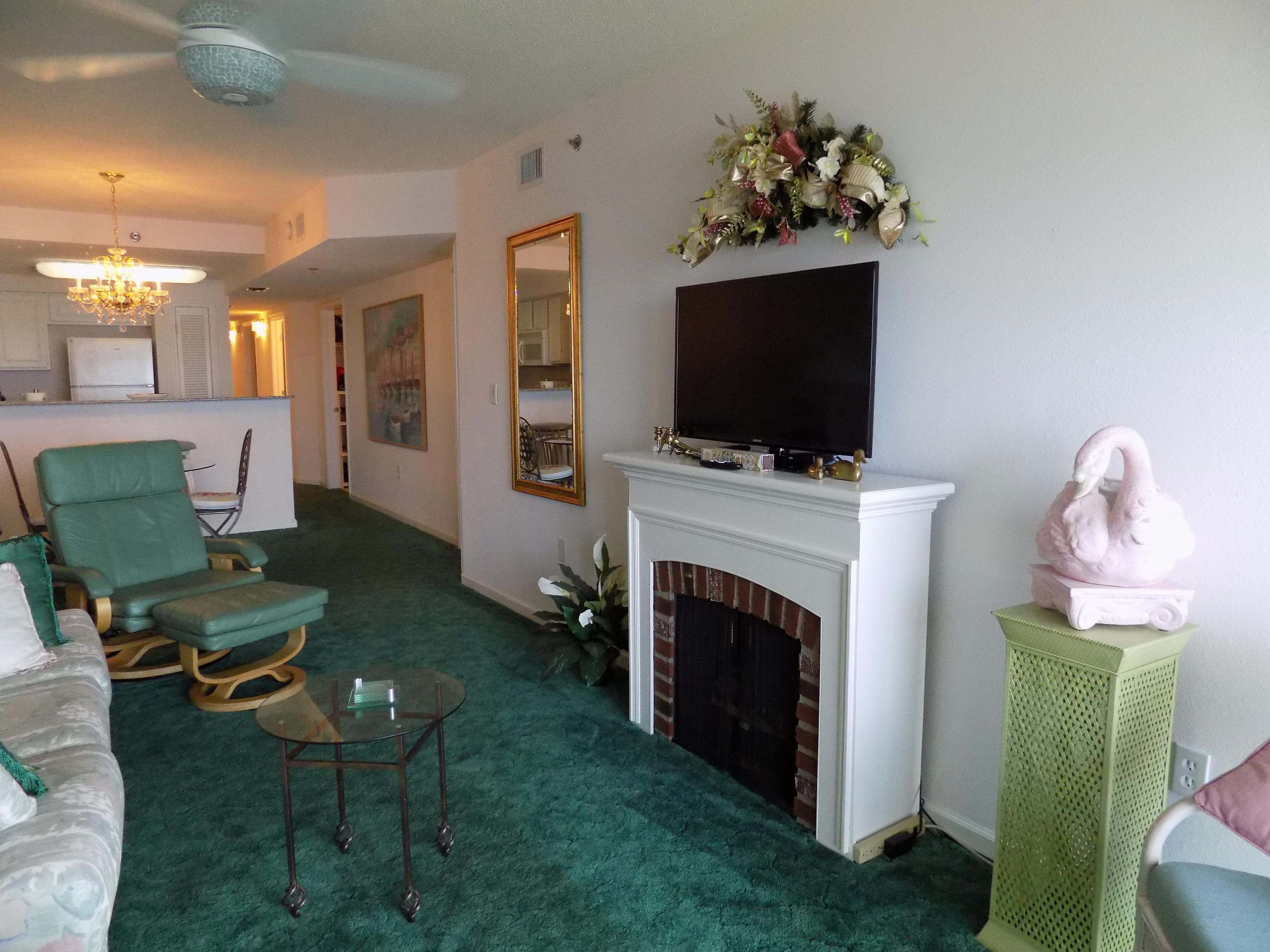 INTERCOASTAL POINTE - Residential