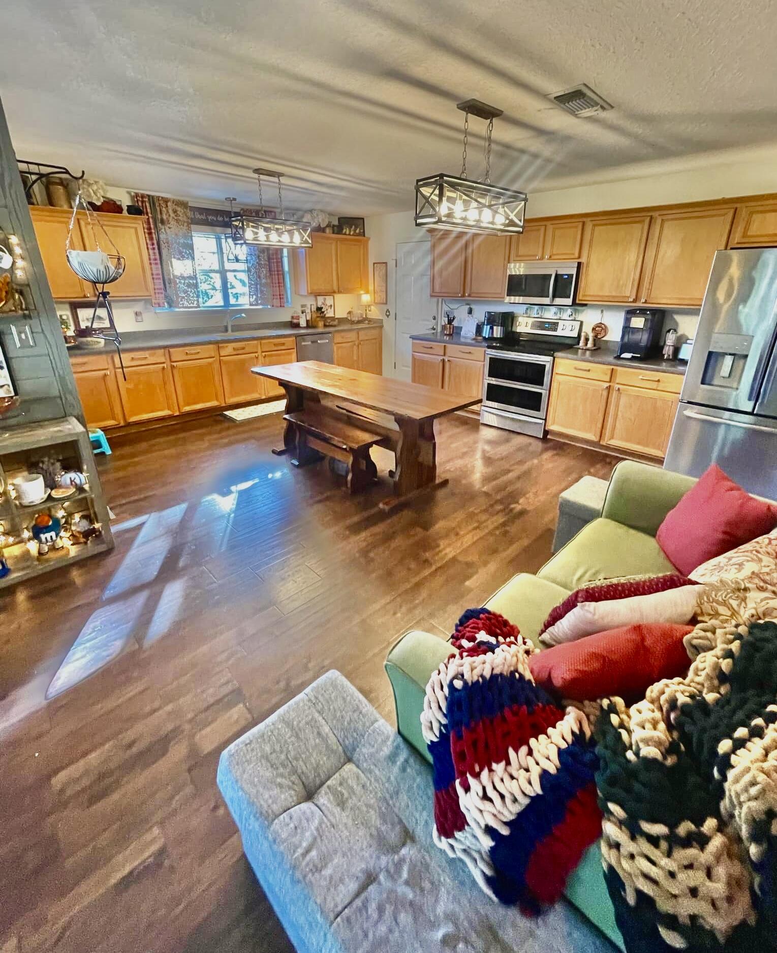 DRIFTWOOD ESTATES - Residential