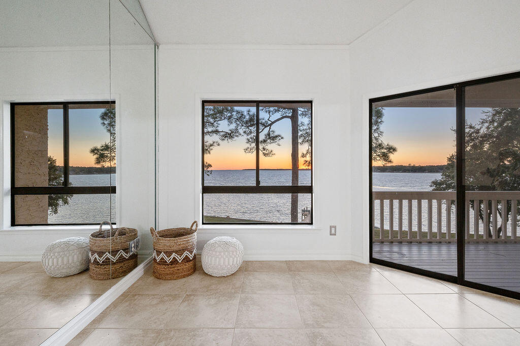 BAY VILLAS CONDOS - Residential