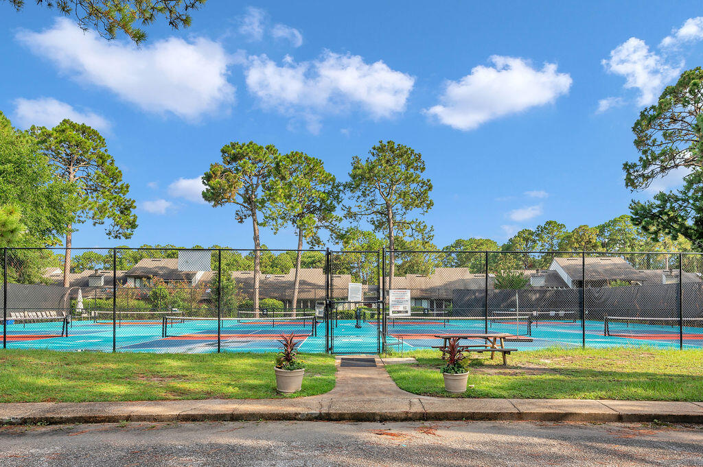 BAY VILLAS CONDOS - Residential