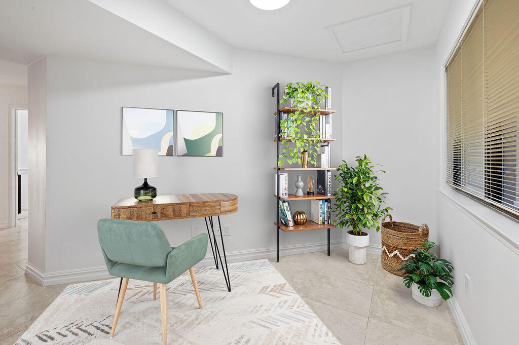 BAY VILLAS CONDOS - Residential