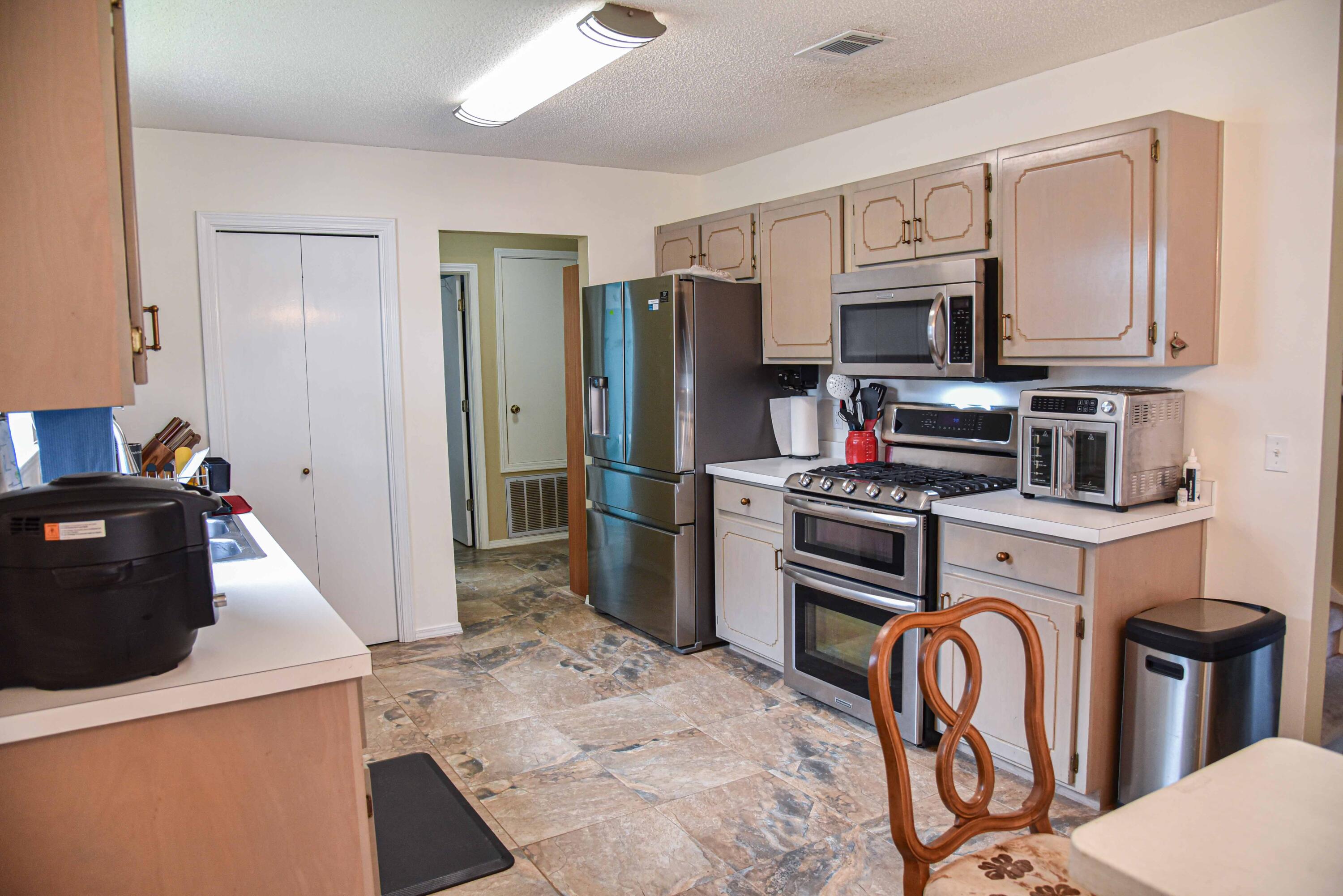 PATRICIAS PLACE - Residential