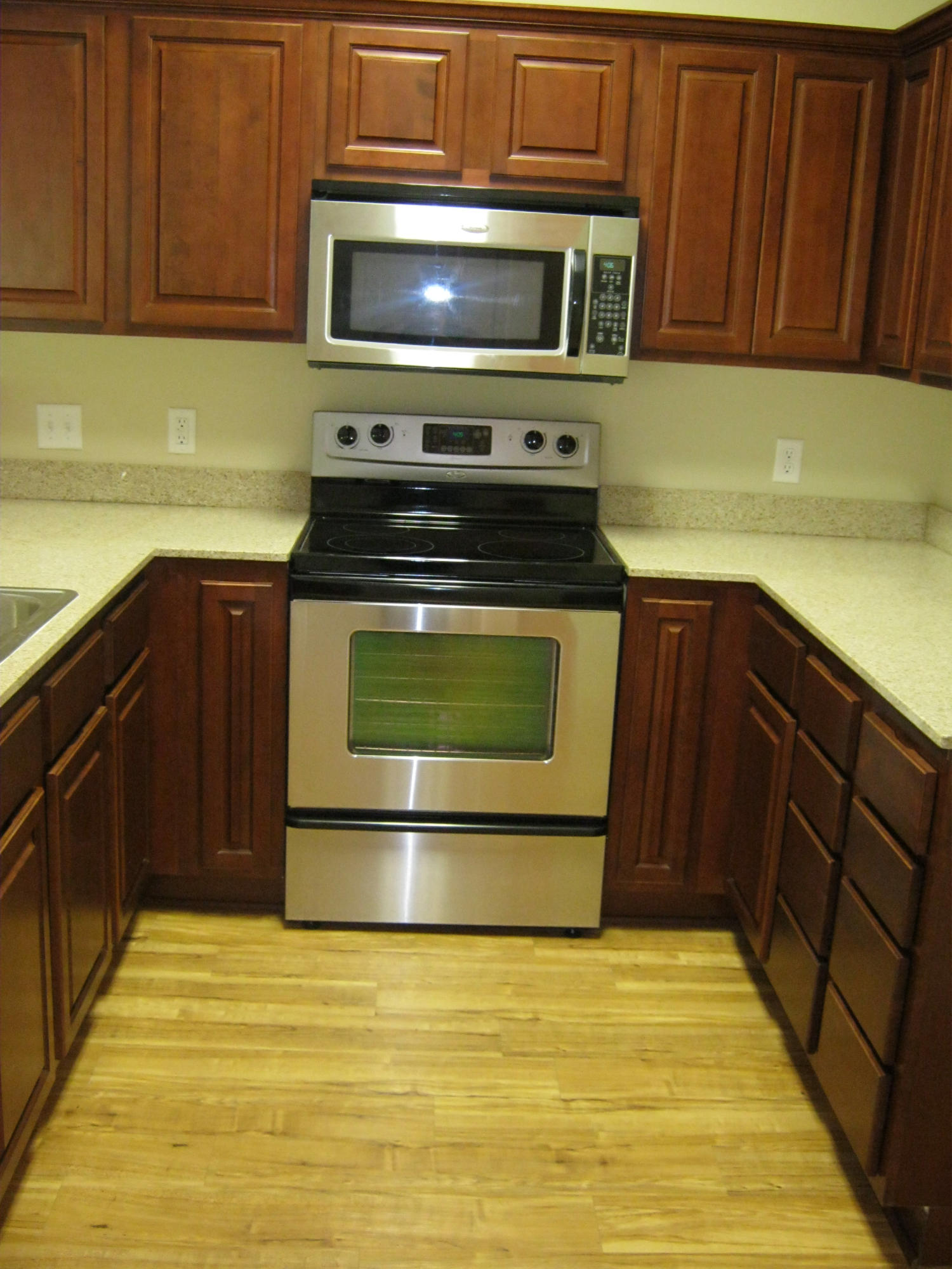 ARBOR LAKE PHASE 1 - Residential Lease