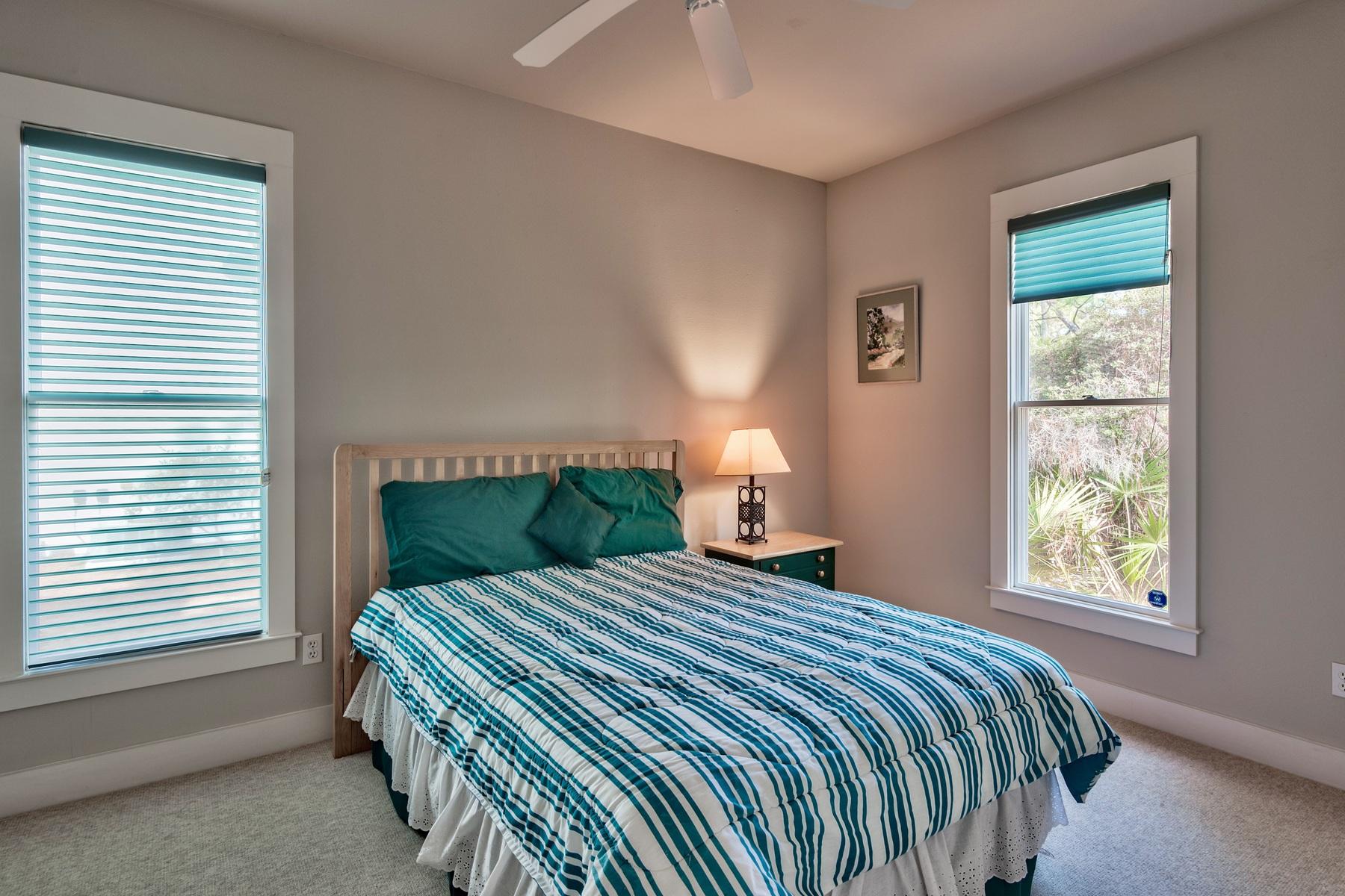 GROVE BY THE SEA - Residential