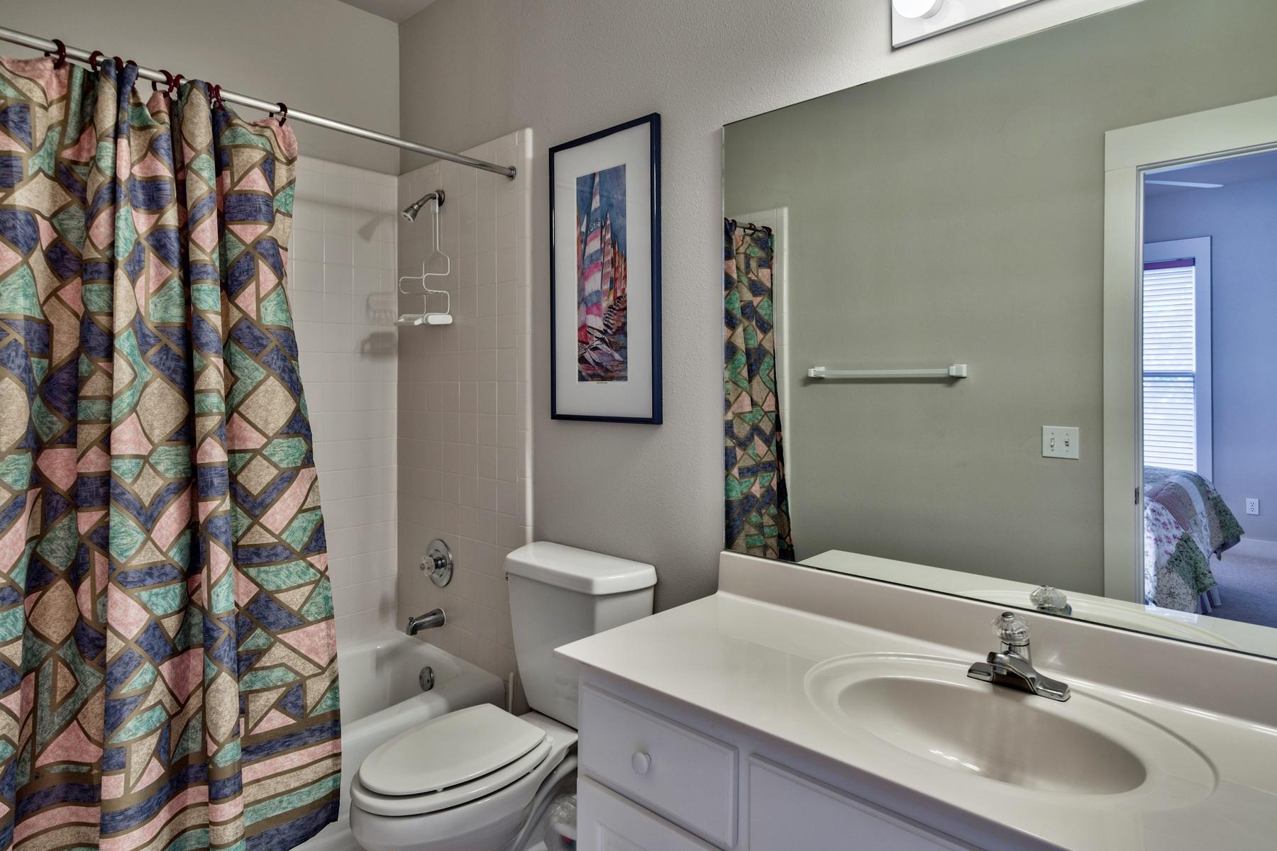 GROVE BY THE SEA - Residential