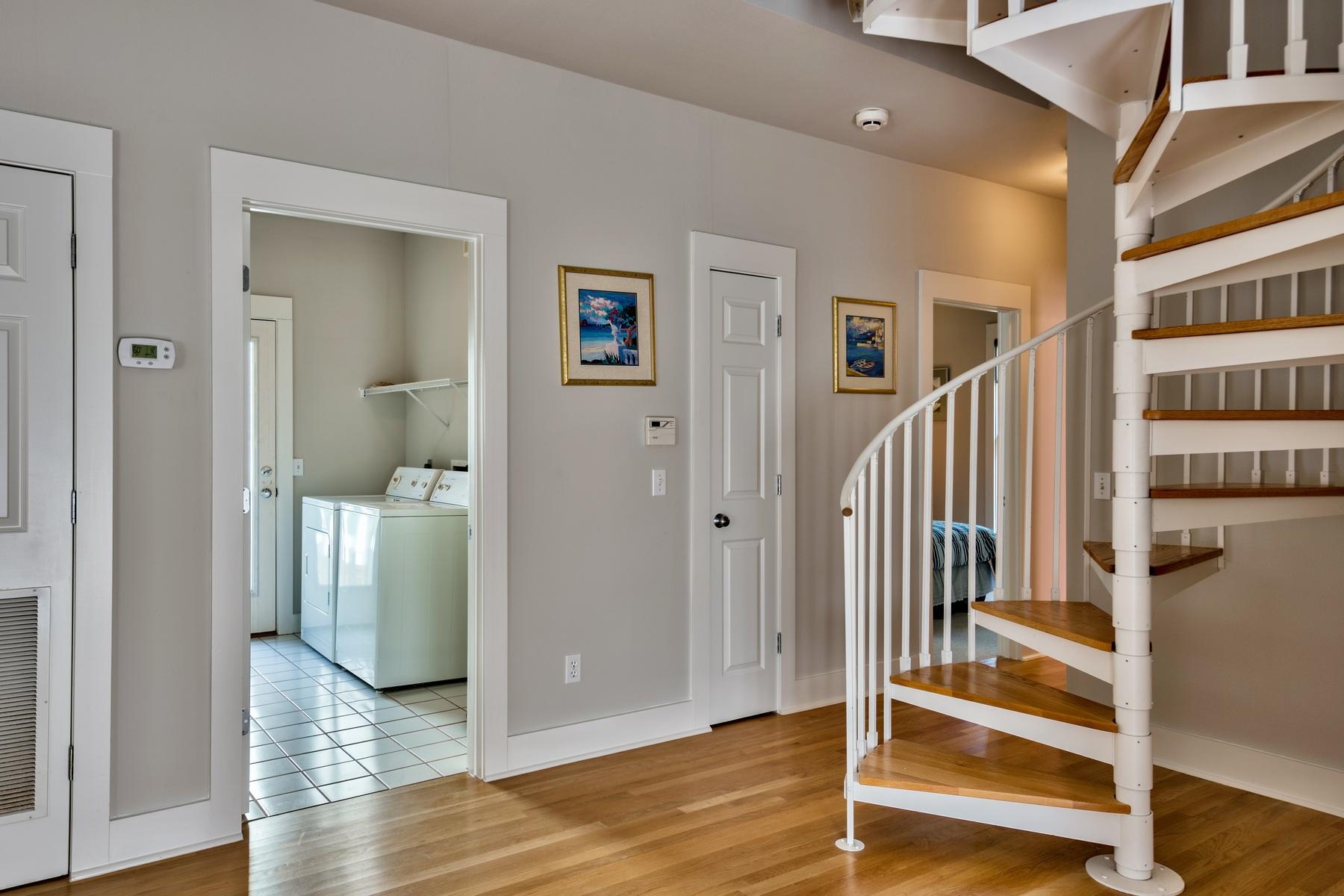 GROVE BY THE SEA - Residential