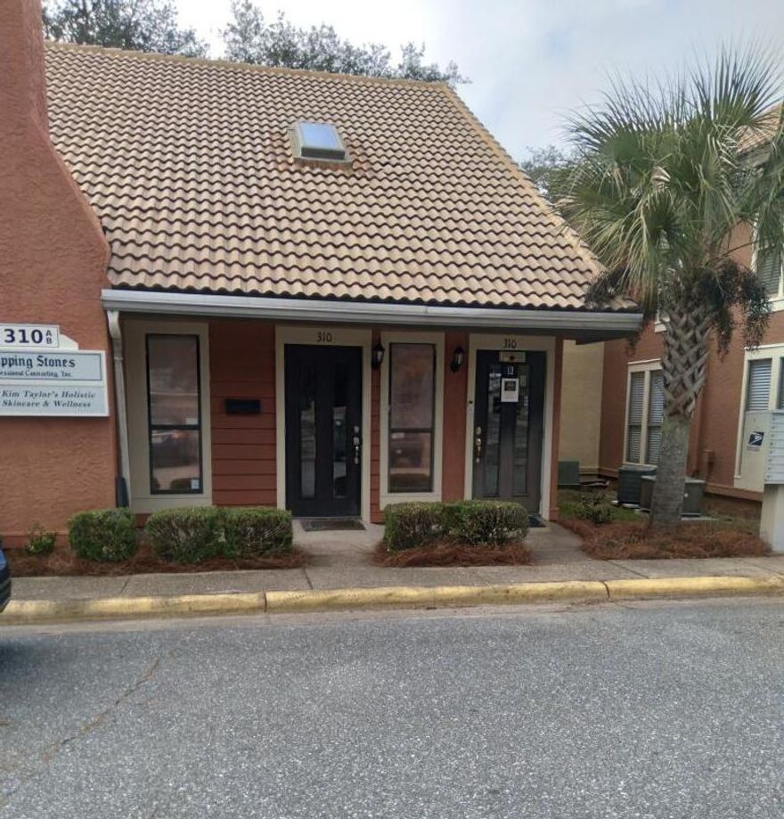 Fantastic commercial condo that is located in a professional business park right off Mary Esther Blvd in Fort Walton Beach/ Mary Esther area. This condo is split into two units, thus offering lots of possibilities for an investor or for an owner/user. Unit A is 784 sqft and consists of a reception area, three individual offices, and one bathroom.Unit B is 480 sqft and consists of a reception area, two individual offices, and one bathroom.