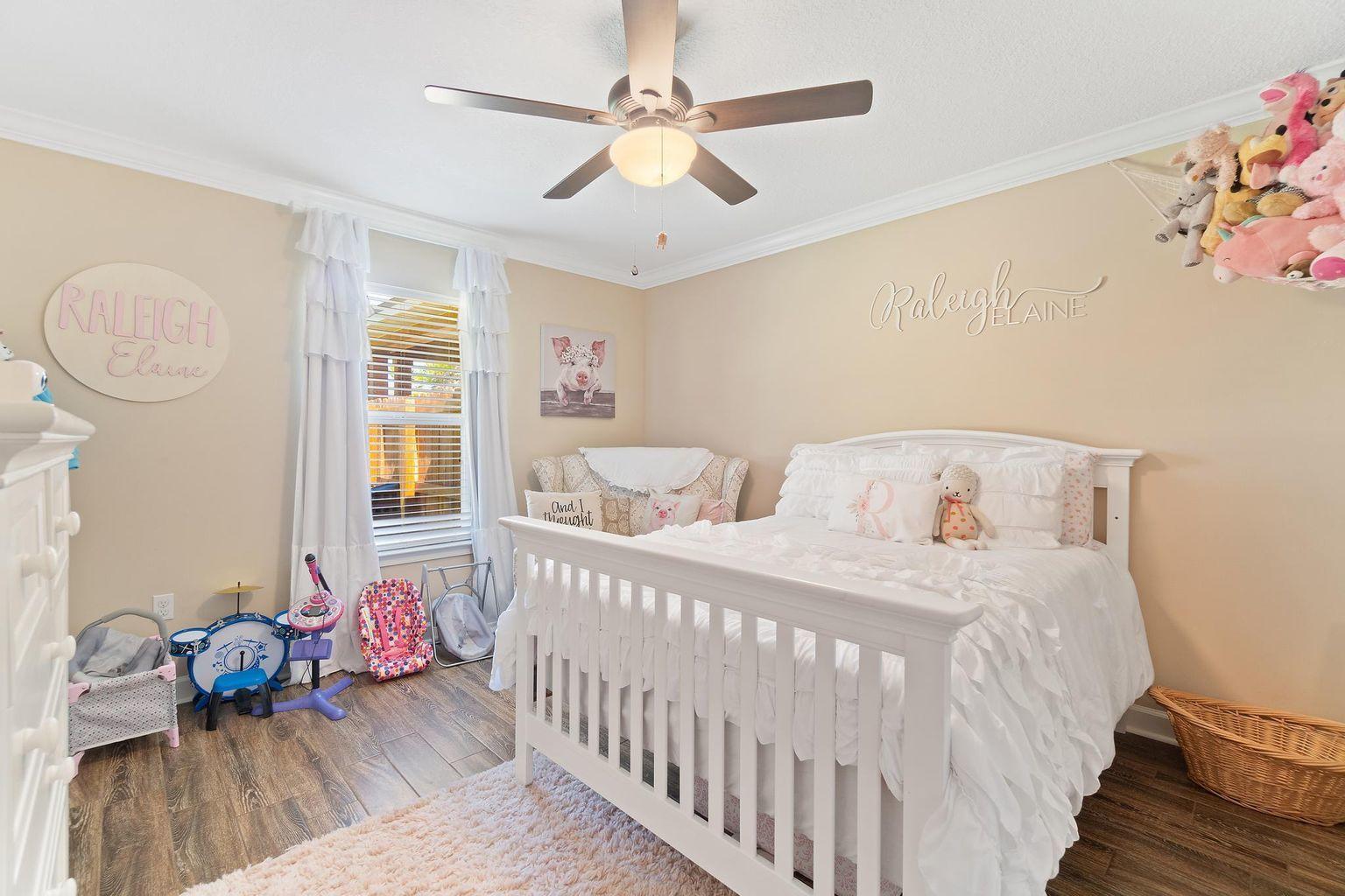 East Bay Blvd - Residential