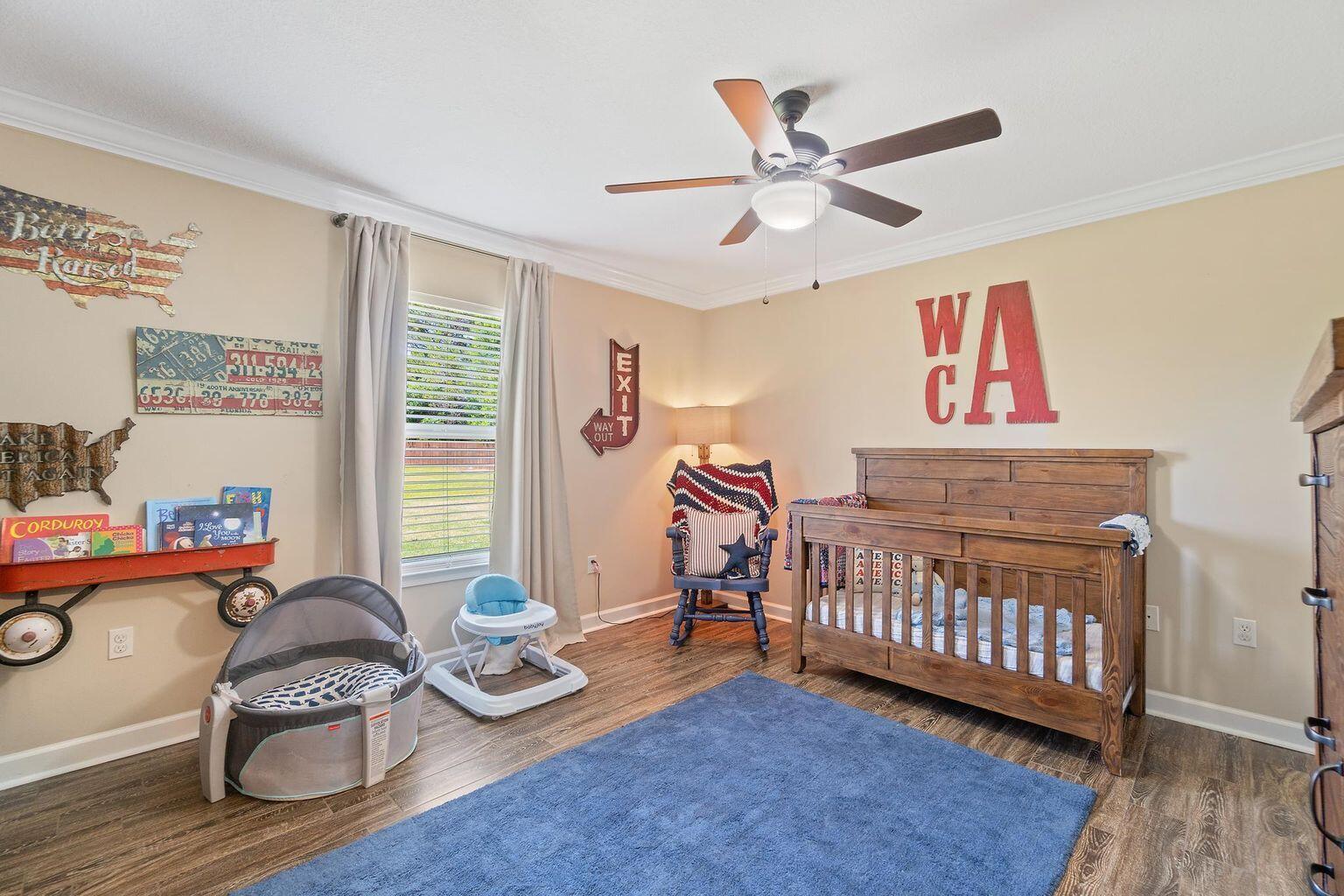 East Bay Blvd - Residential