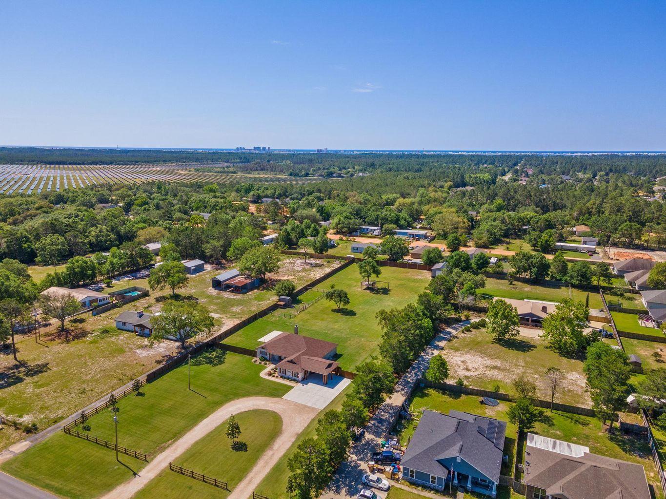 East Bay Blvd - Residential