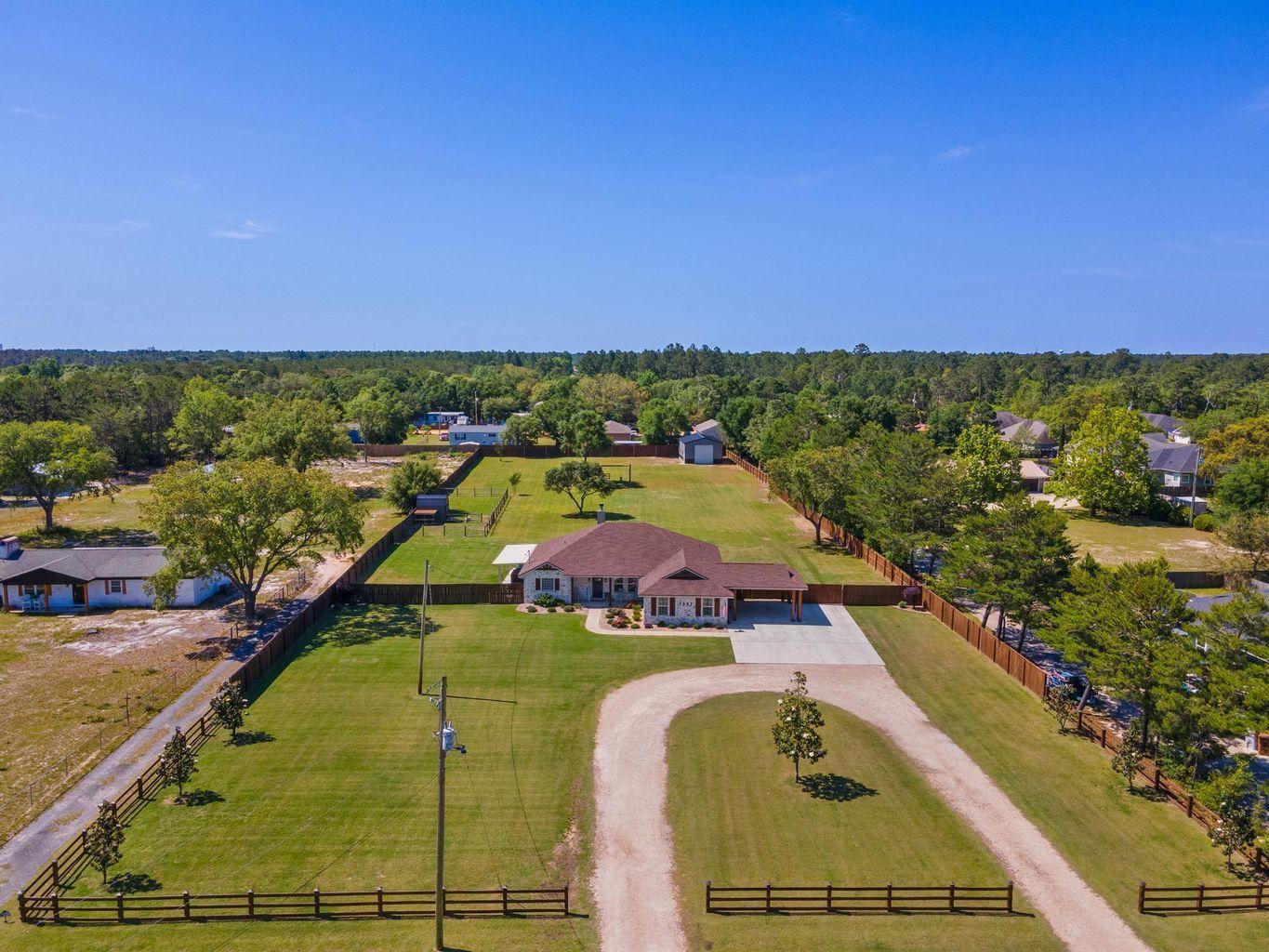 East Bay Blvd - Residential