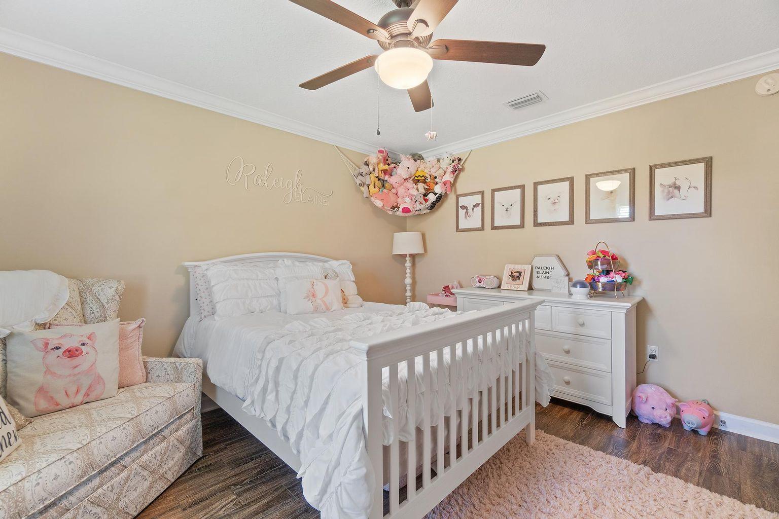 East Bay Blvd - Residential