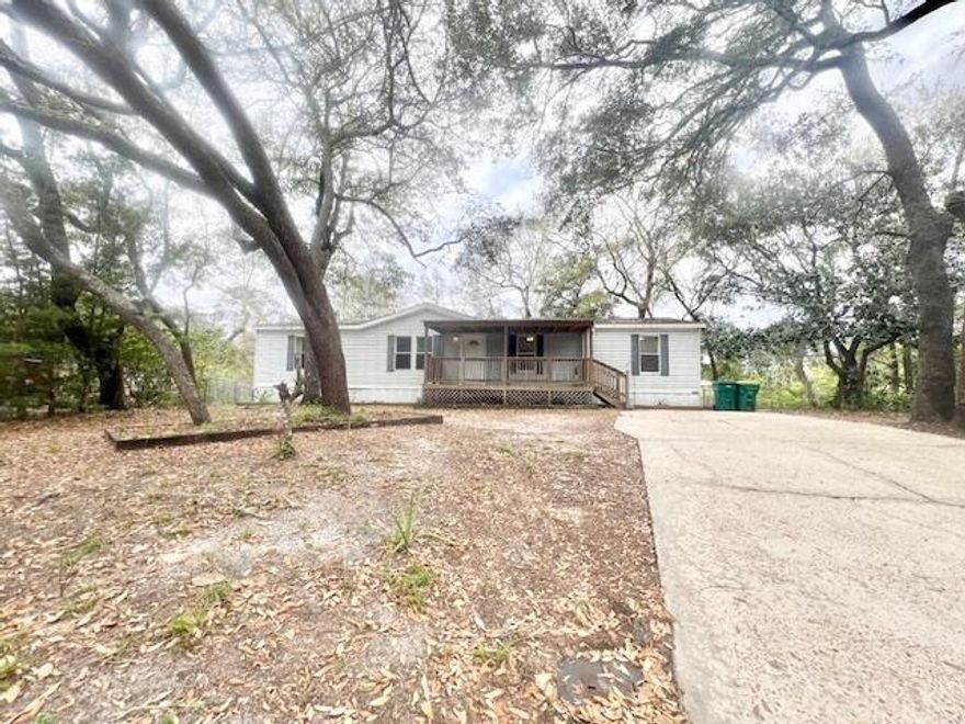 **AvailableNow!!***Welcome to 1203 Bay Circle in Niceville, FL! This charming 3-bedroom, 2-bathroom home offers a spacious living room perfect for entertaining guests or relaxing with loved ones. The primary bedroom features an en-suite bathroom for added convenience and privacy. The spacious kitchen boasts lots of counter space, making meal prep a breeze. Step outside to enjoy the backyard with a patio and fenced yard, ideal for outdoor gatherings or simply soaking up the sunshine. Don't miss out on the opportunity to make this lovely house your new home!**All pets are registered via pet screening, and all assistance animals are verified through the same screening process.** **Carpet cleaning & Admin Fee charged (if applicable)**

Tenant to verify all data. Please contact Sound Choice Real Estate to schedule a showing- 850-389-8533.

***Approval is based on several factors as follows***
- Rental History and Verification
- Employment History and Verification
- Credit History
- Criminal Background & Terrorist Database Check
- Pet Verification
