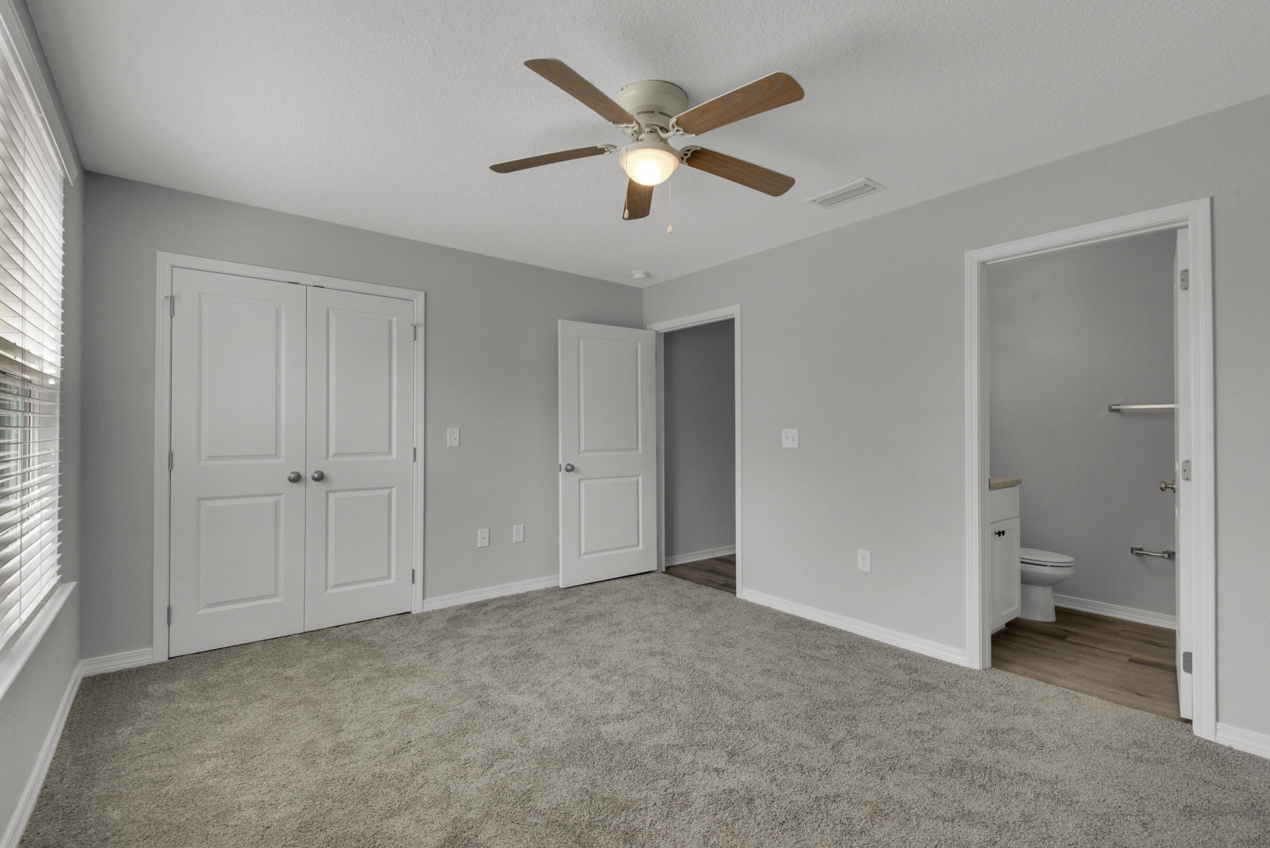 ANASTASIA MANOR T/H - Residential Lease