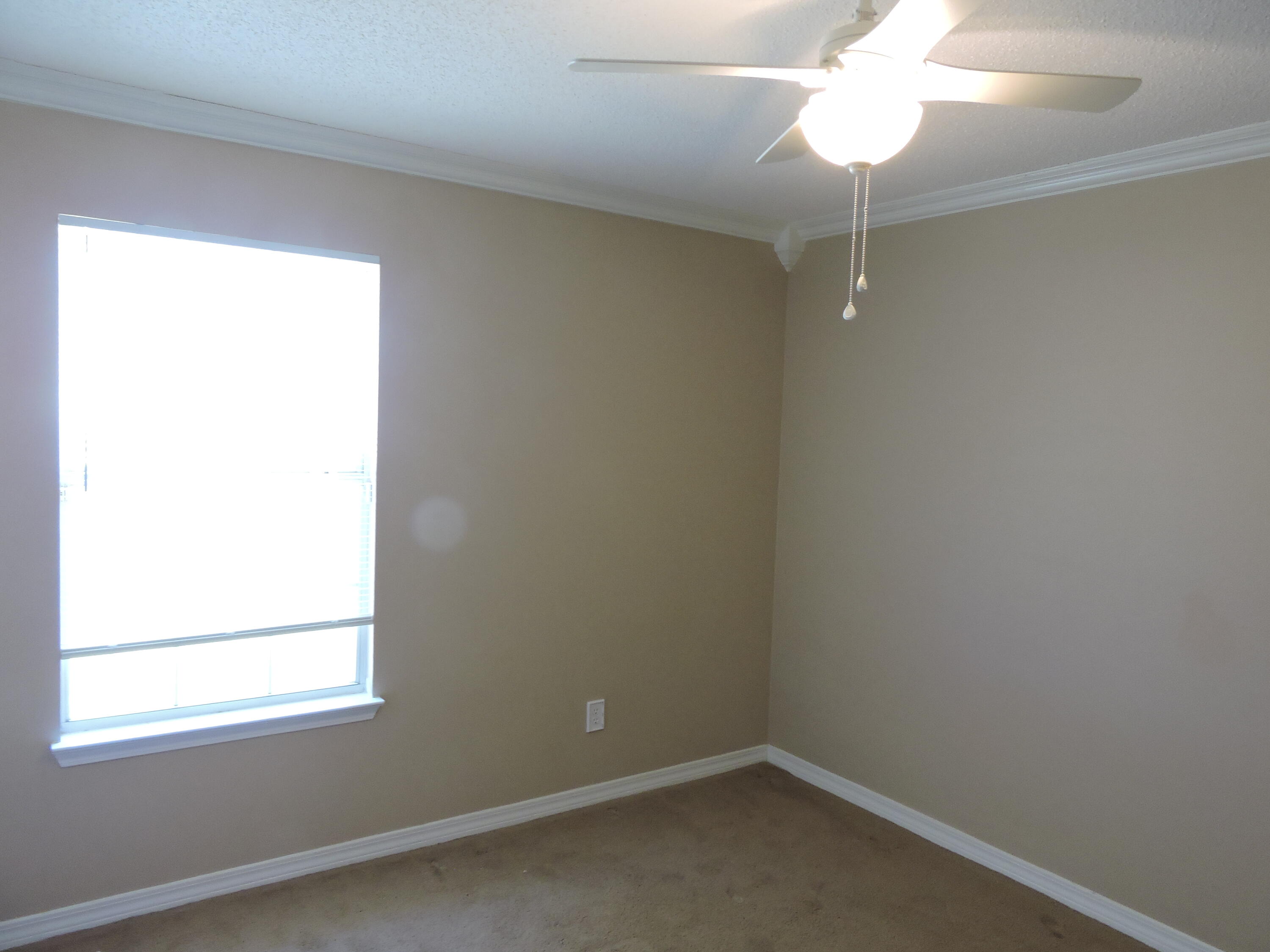 RIVERCHASE S/D PH 3 - Residential Lease