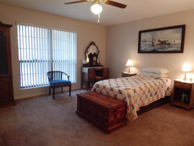 HILL CREST GROVE - Residential