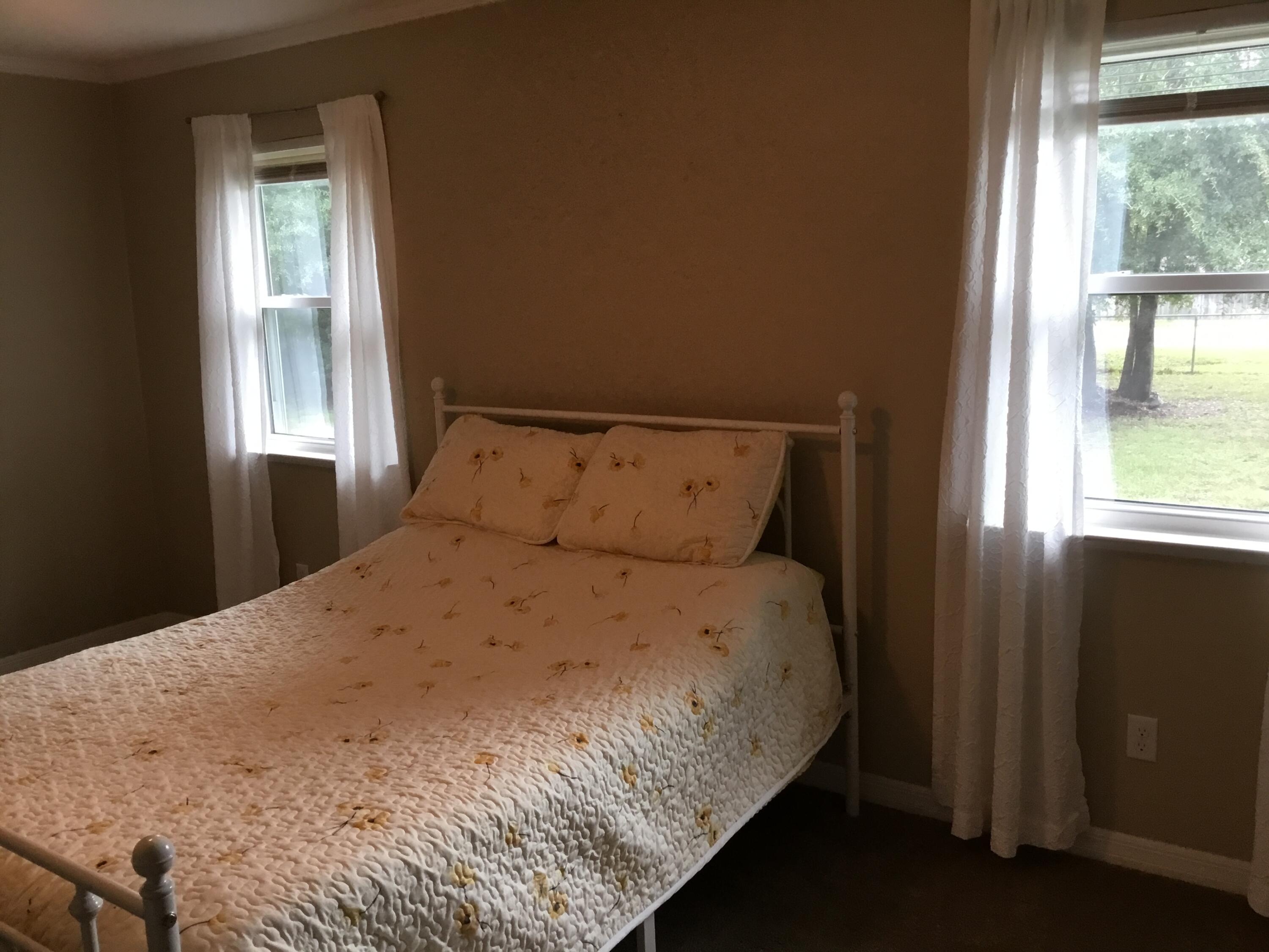 OAKDALE MINI FARMS - Residential