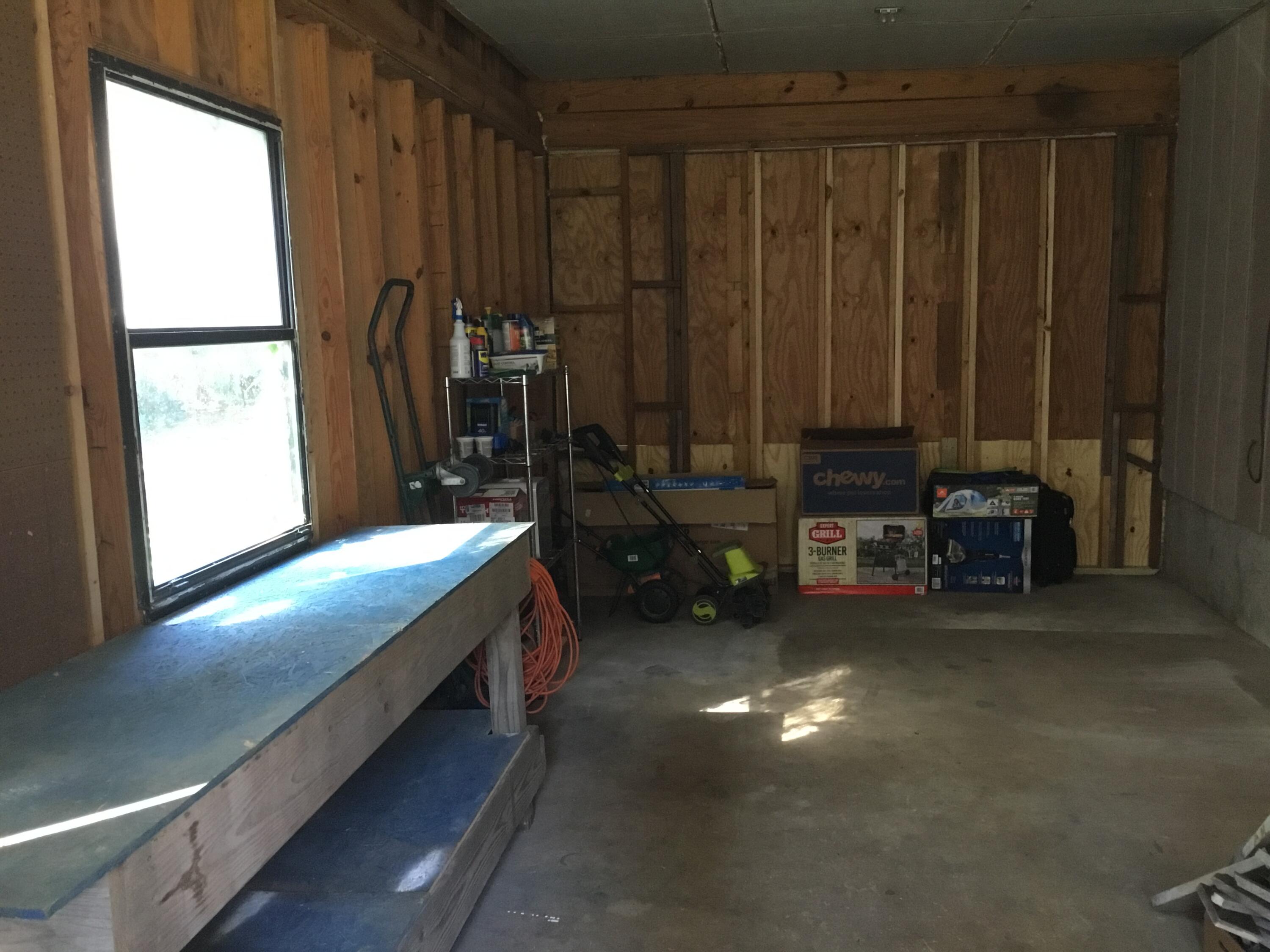 OAKDALE MINI FARMS - Residential