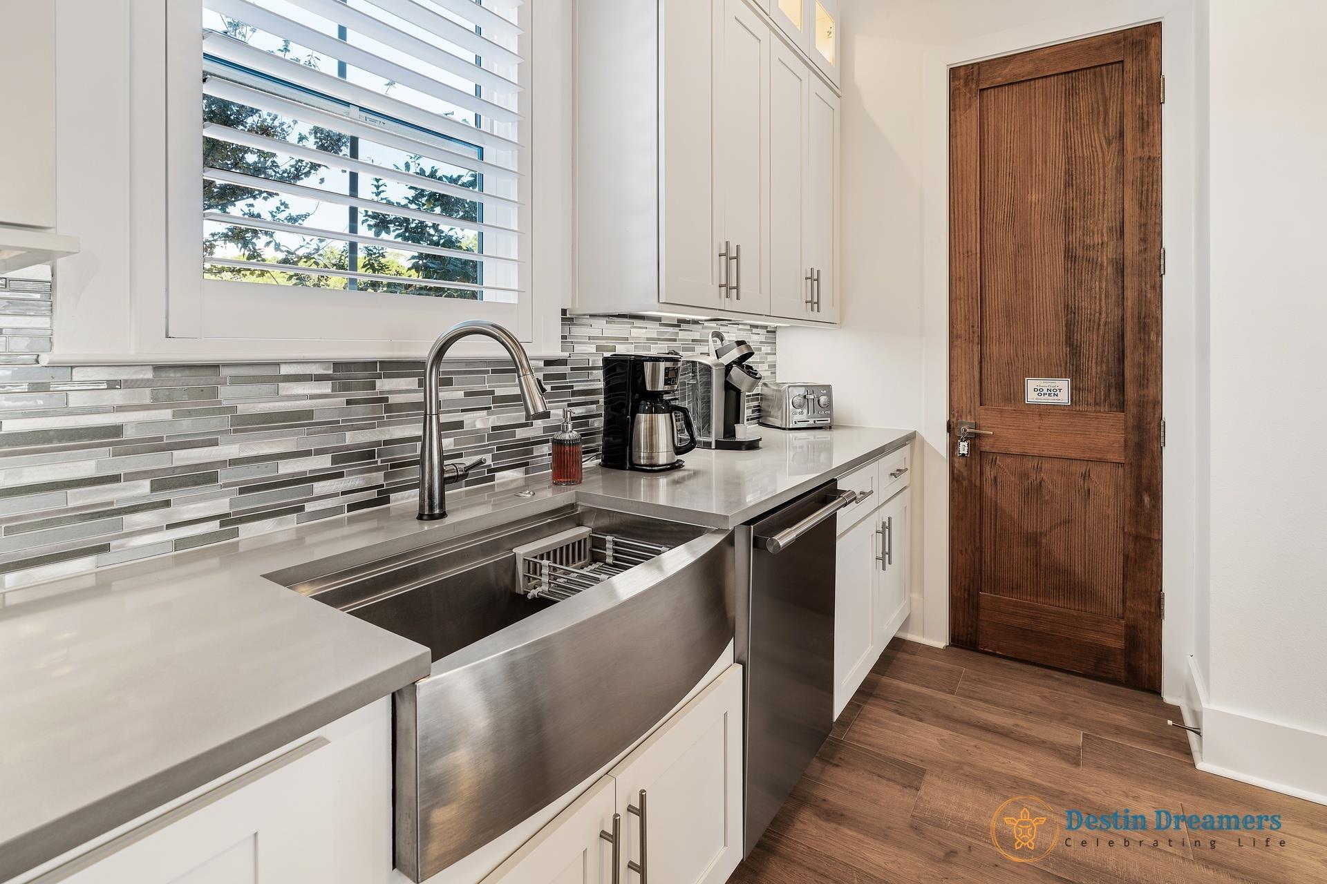The Retreat at Miramar - Residential