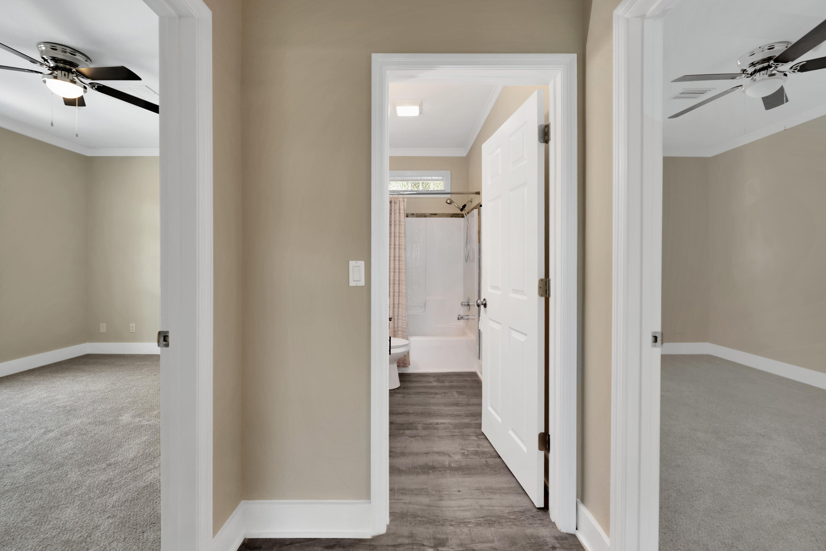 TOWN OF SANTA ROSA - Residential