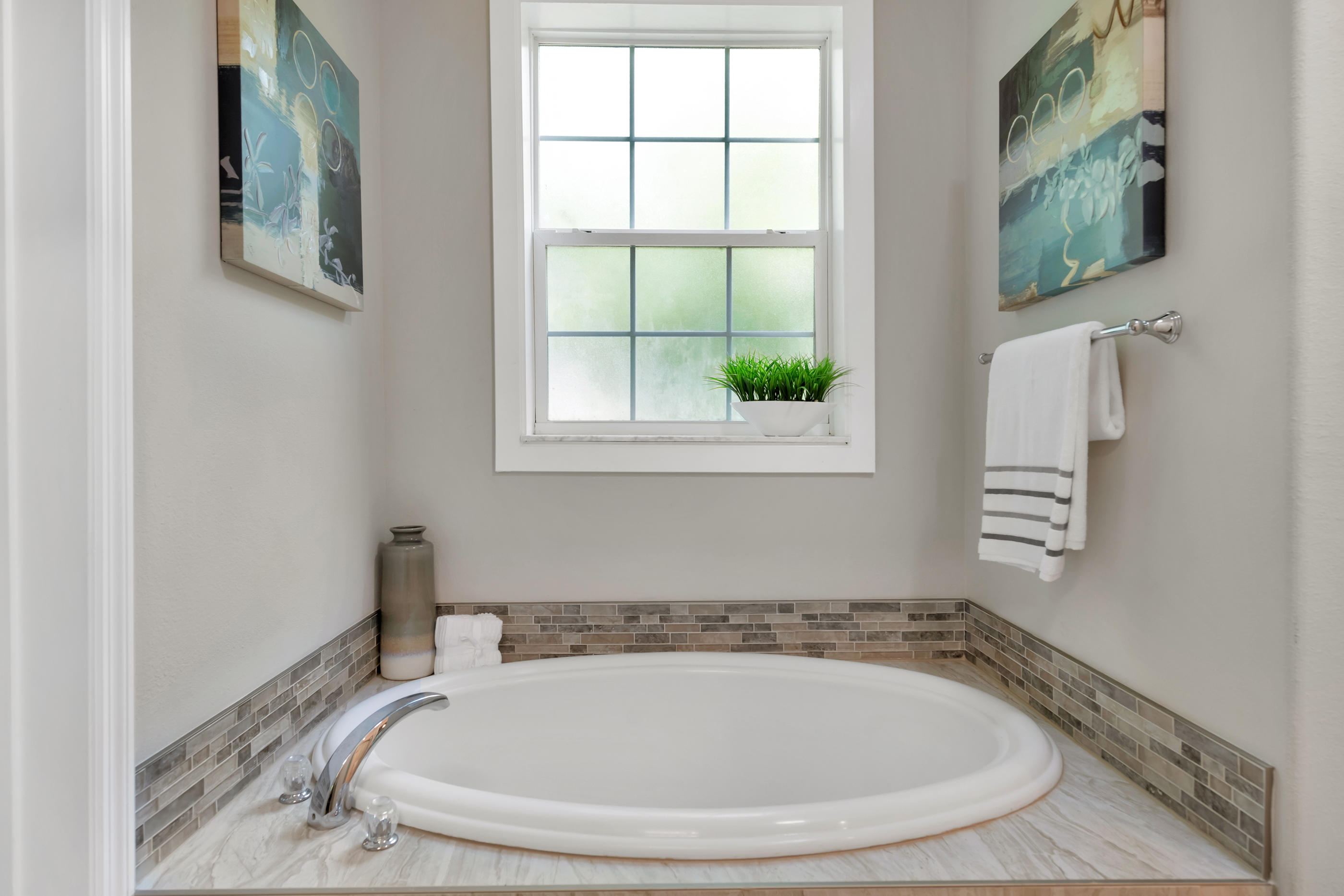 TOWN OF SANTA ROSA - Residential