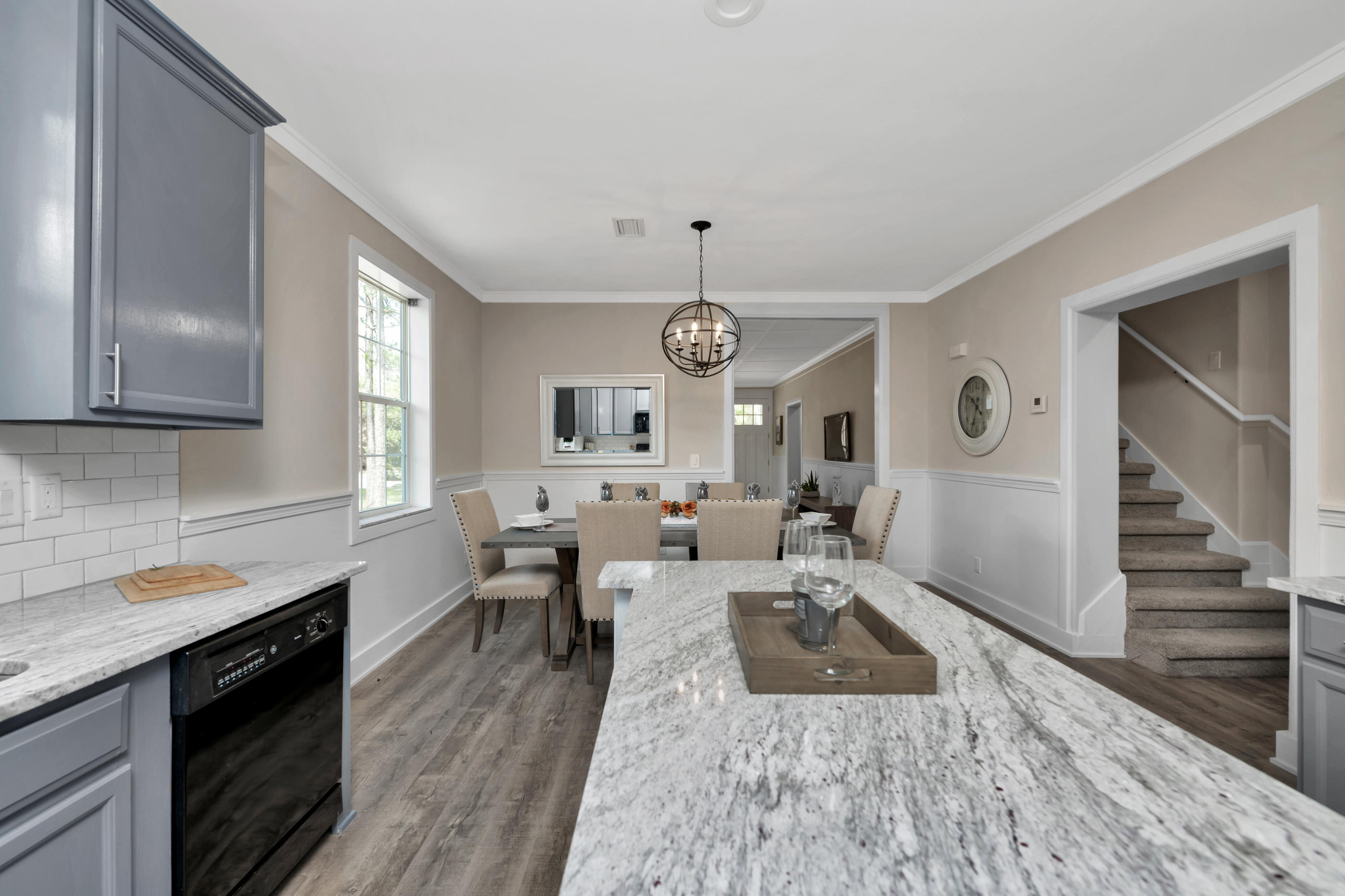 TOWN OF SANTA ROSA - Residential