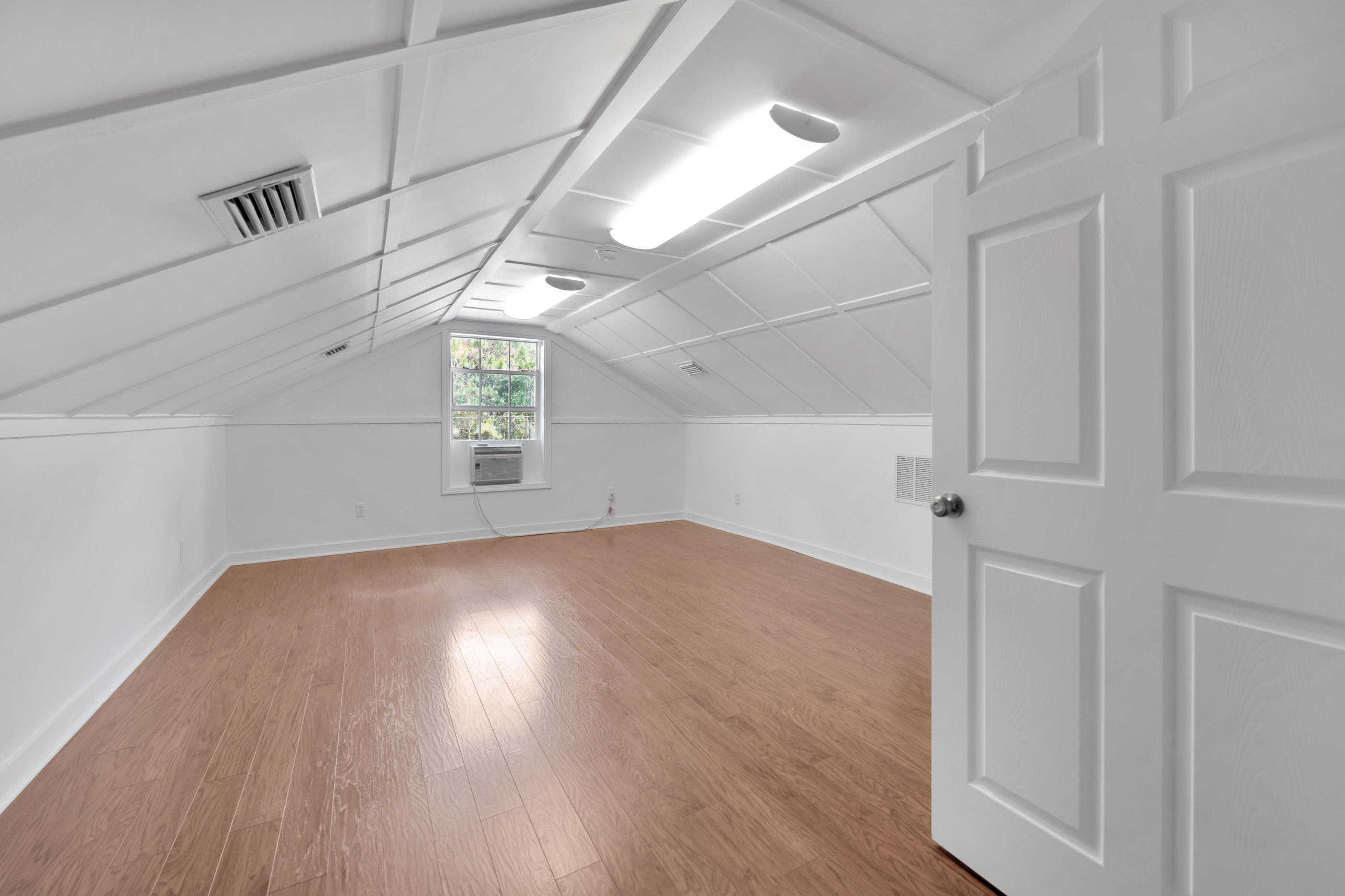 TOWN OF SANTA ROSA - Residential