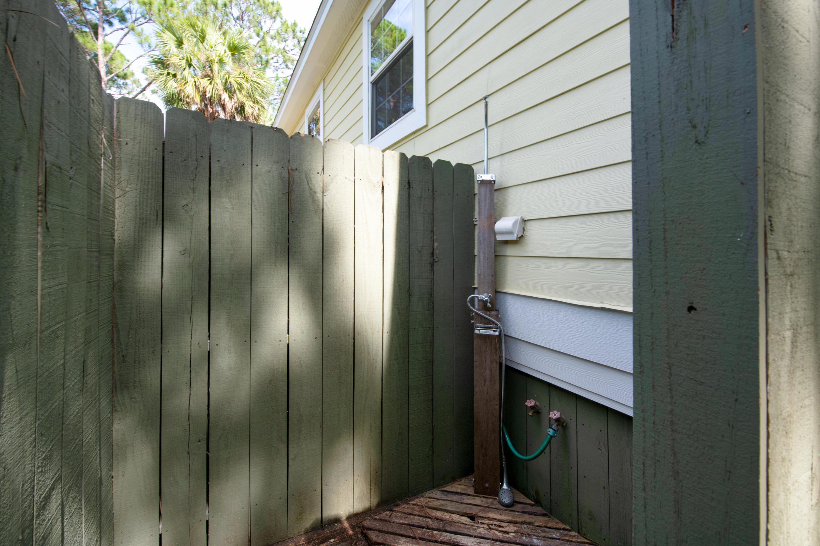 TOWN OF SANTA ROSA - Residential