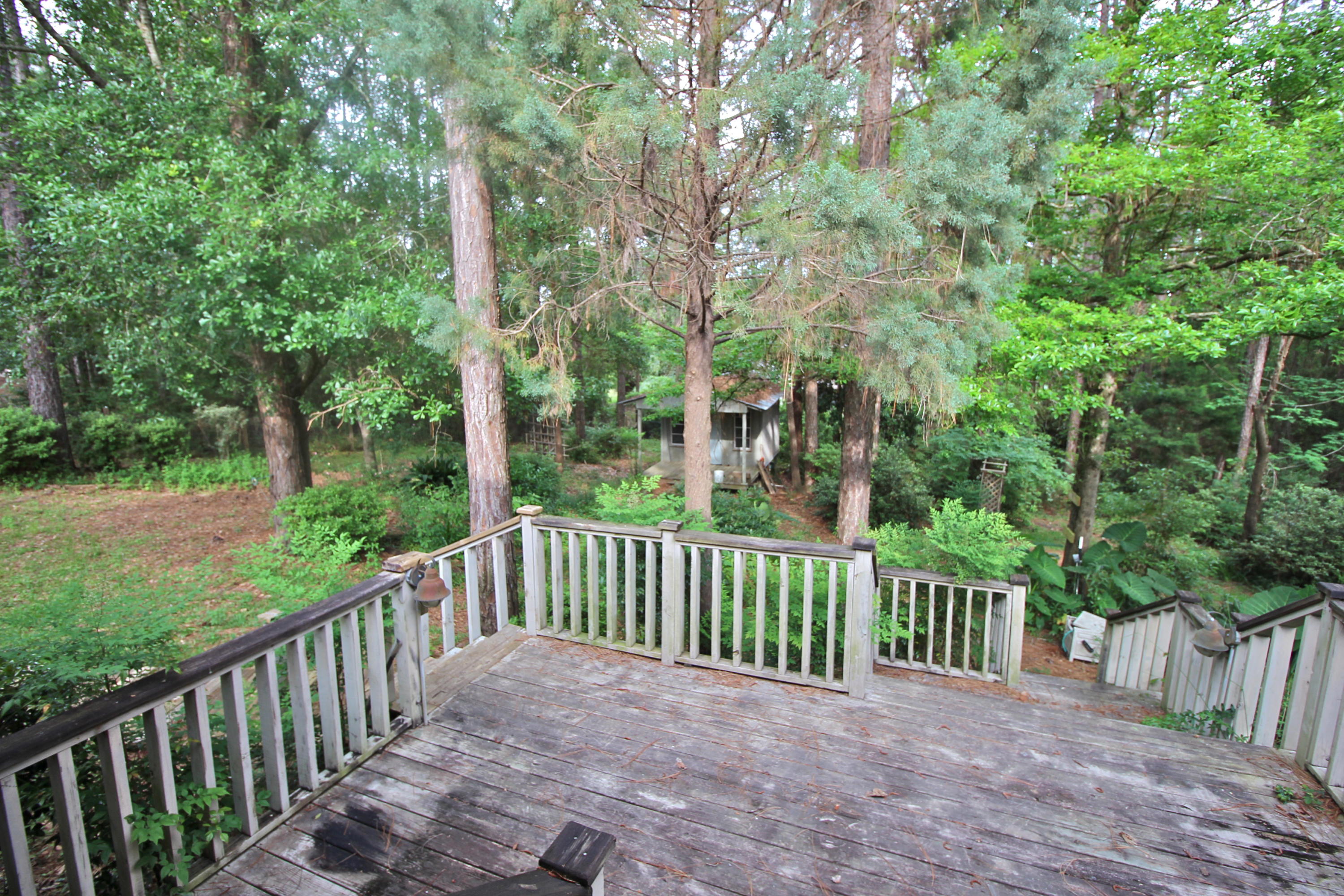 PINE SHORES - Residential