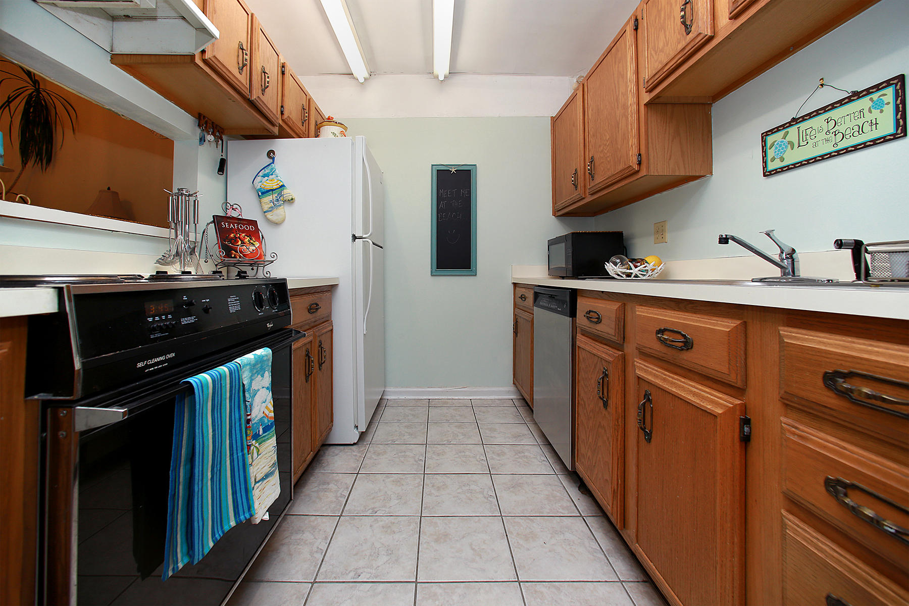 SEASCAPE CONDO TENNIS VILLAGE - Residential