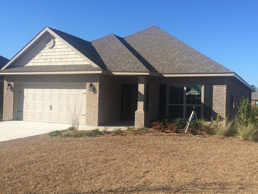 the Bailey is a 1,979 sq.ft. single story D.R. Horton floor plan featuring 3 bedrooms, 2 baths and 2 car garage. The large open kitchen also includes a breakfast area leading to the family room and covered back patio. The master bedroom receives plenty of light from the back of the house and the master bath features a walk in closet, dual vanity, separate shower and tub. Both the second and the third bedrooms contain a walk in closets and the hall separating the two features a linen closet near the second bath.