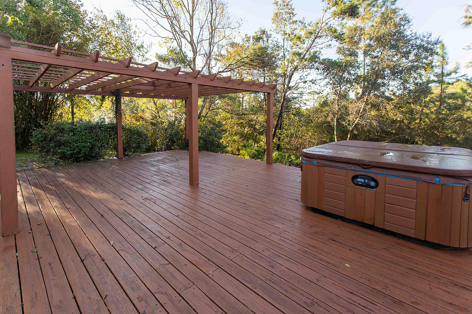 LIGHTHOUSE POINTE UNIT 1 & 2 - Residential