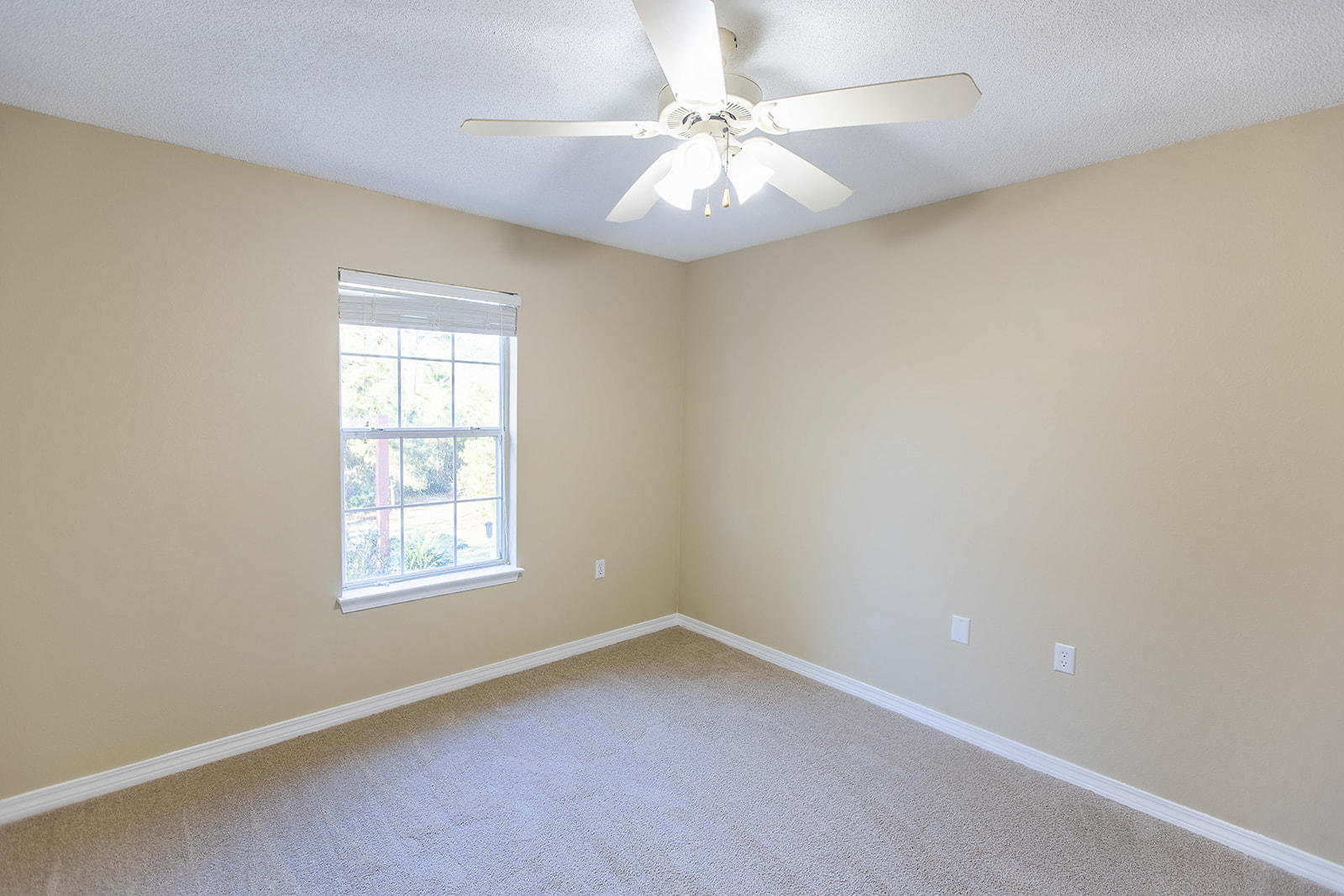 LIGHTHOUSE POINTE UNIT 1 & 2 - Residential