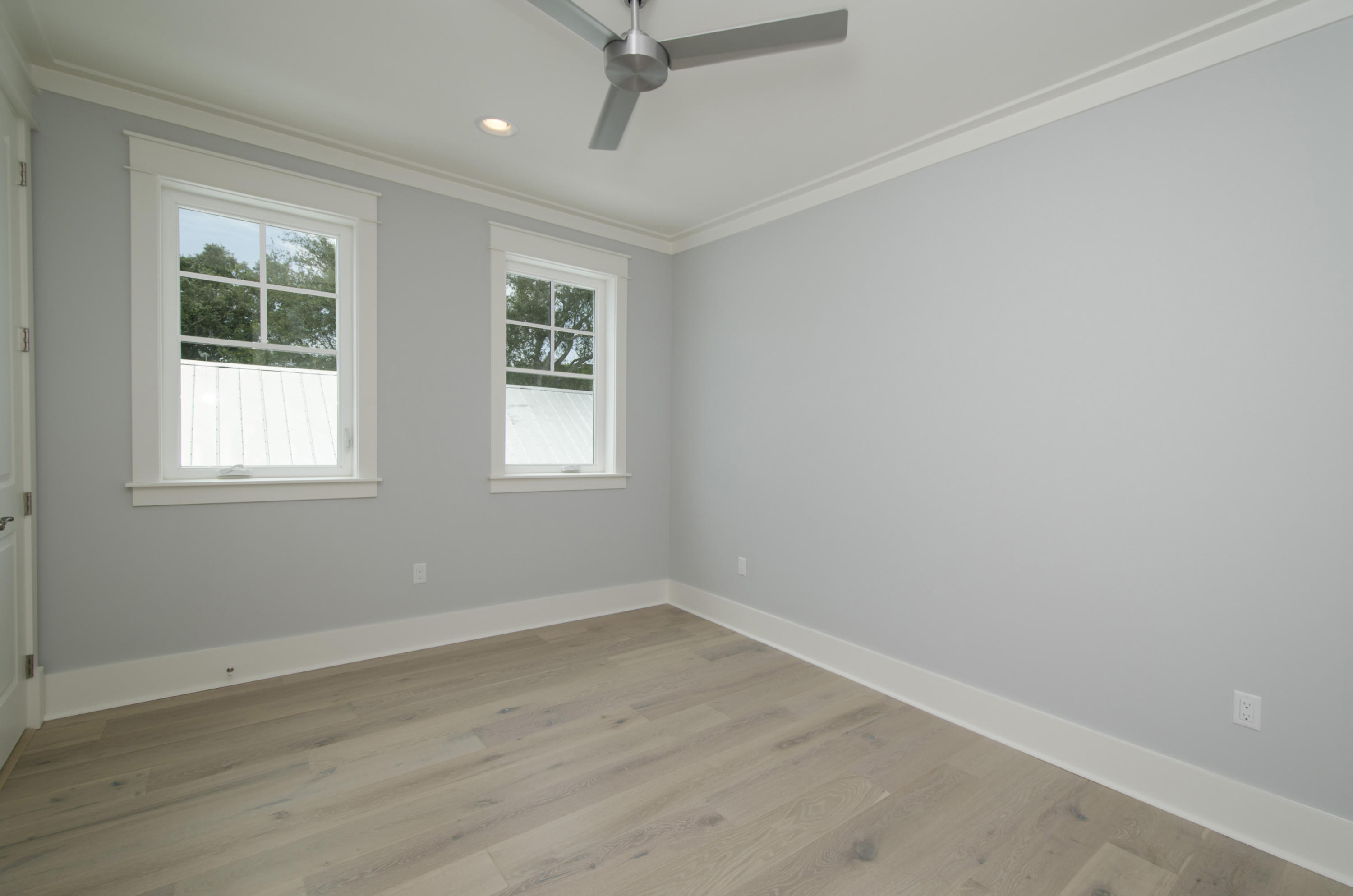 FOREST LAKES - Residential