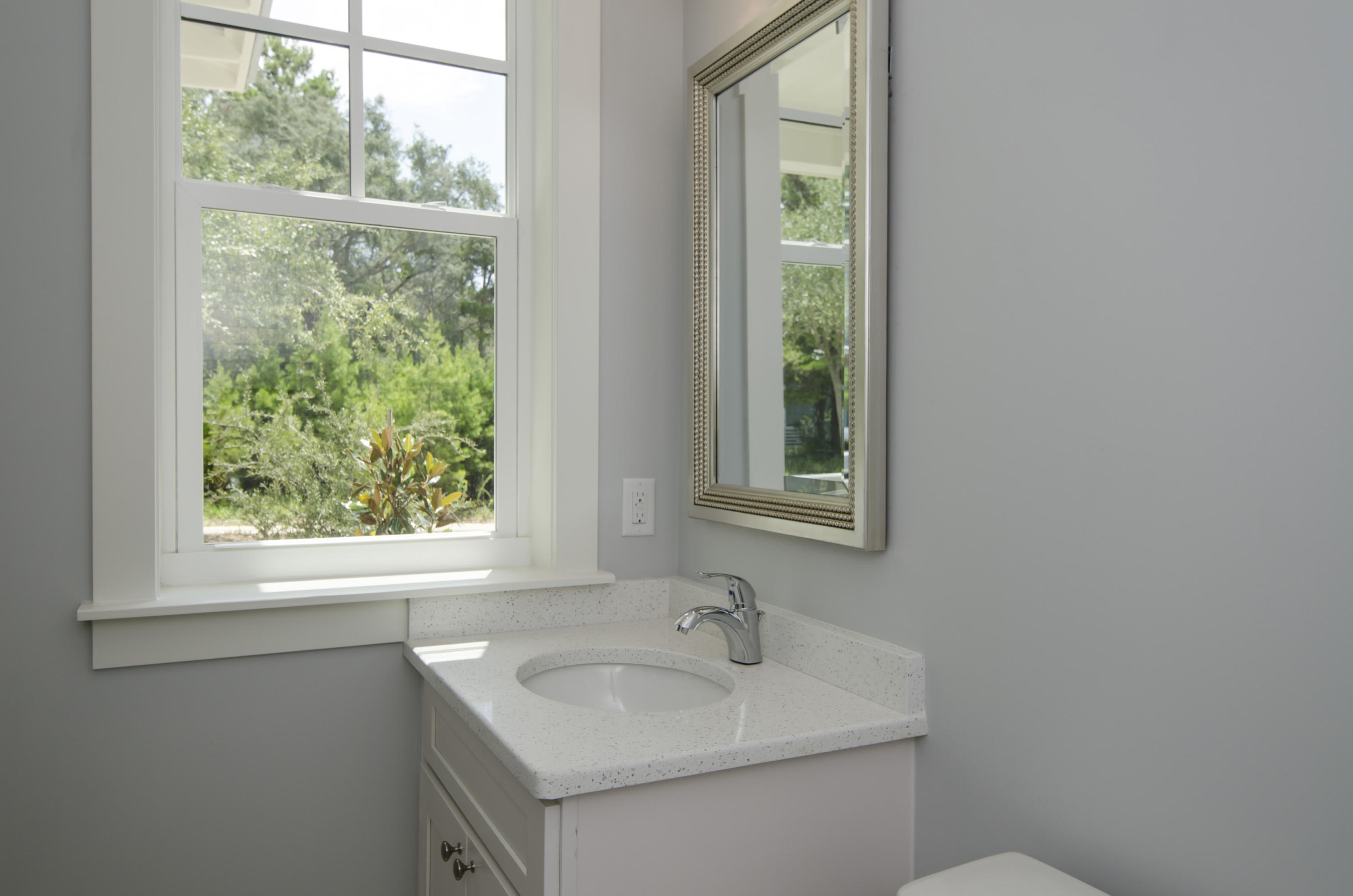 FOREST LAKES - Residential