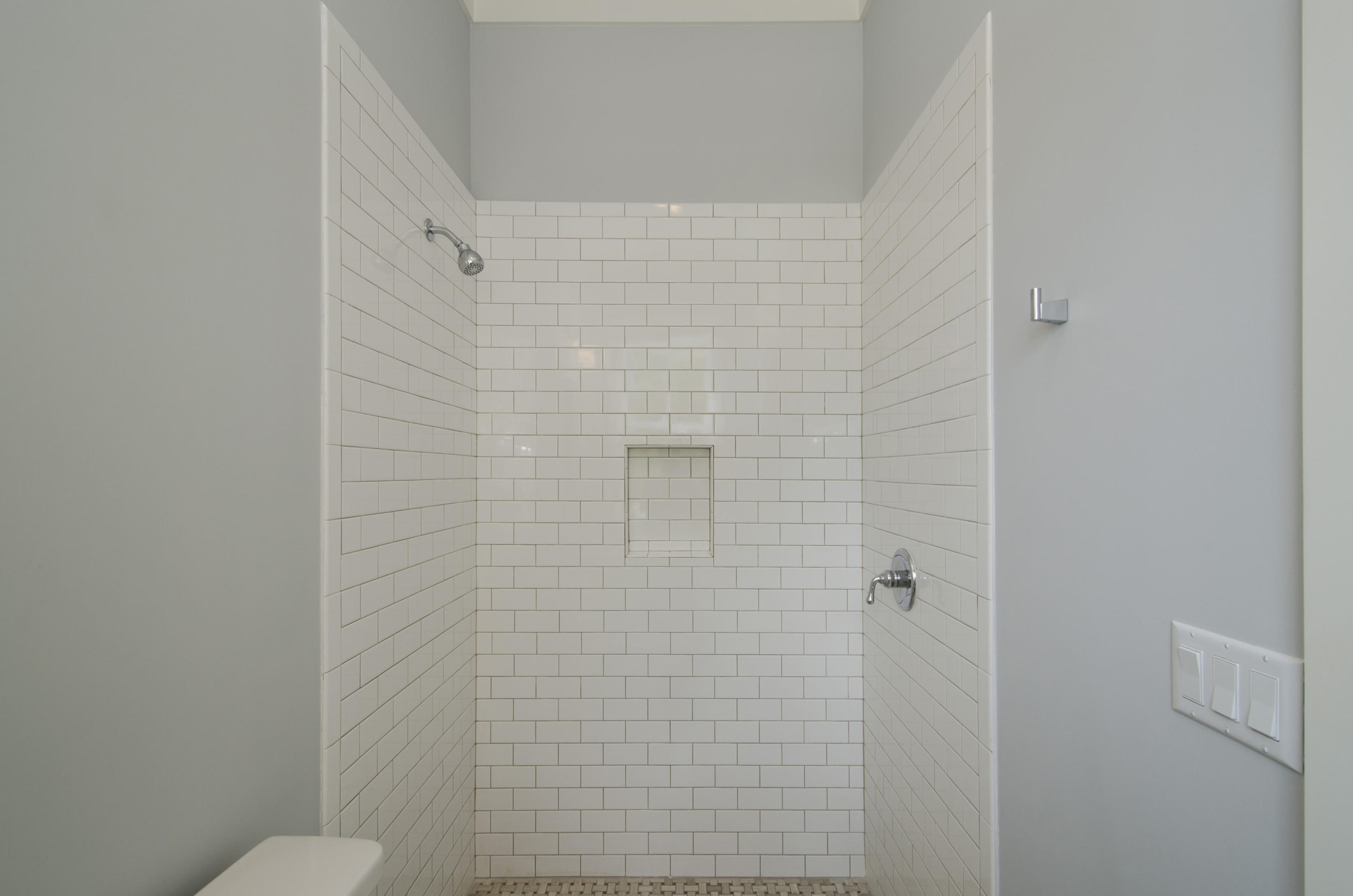 FOREST LAKES - Residential