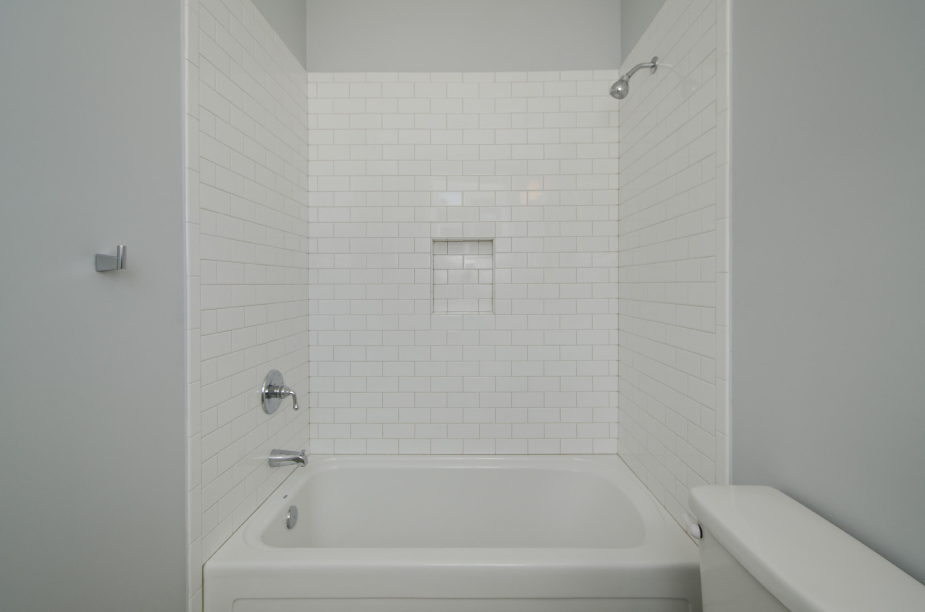 FOREST LAKES - Residential