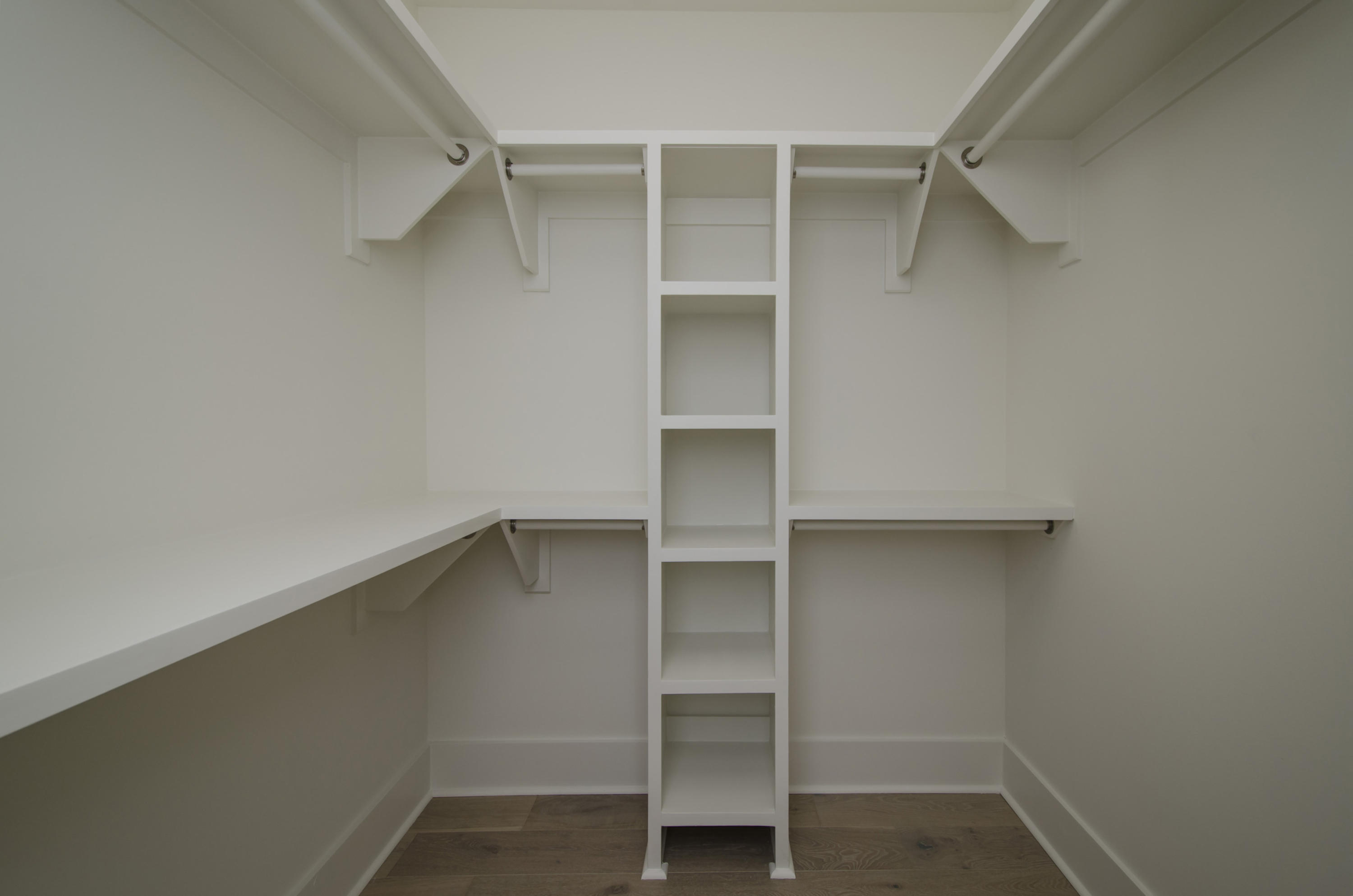 FOREST LAKES - Residential