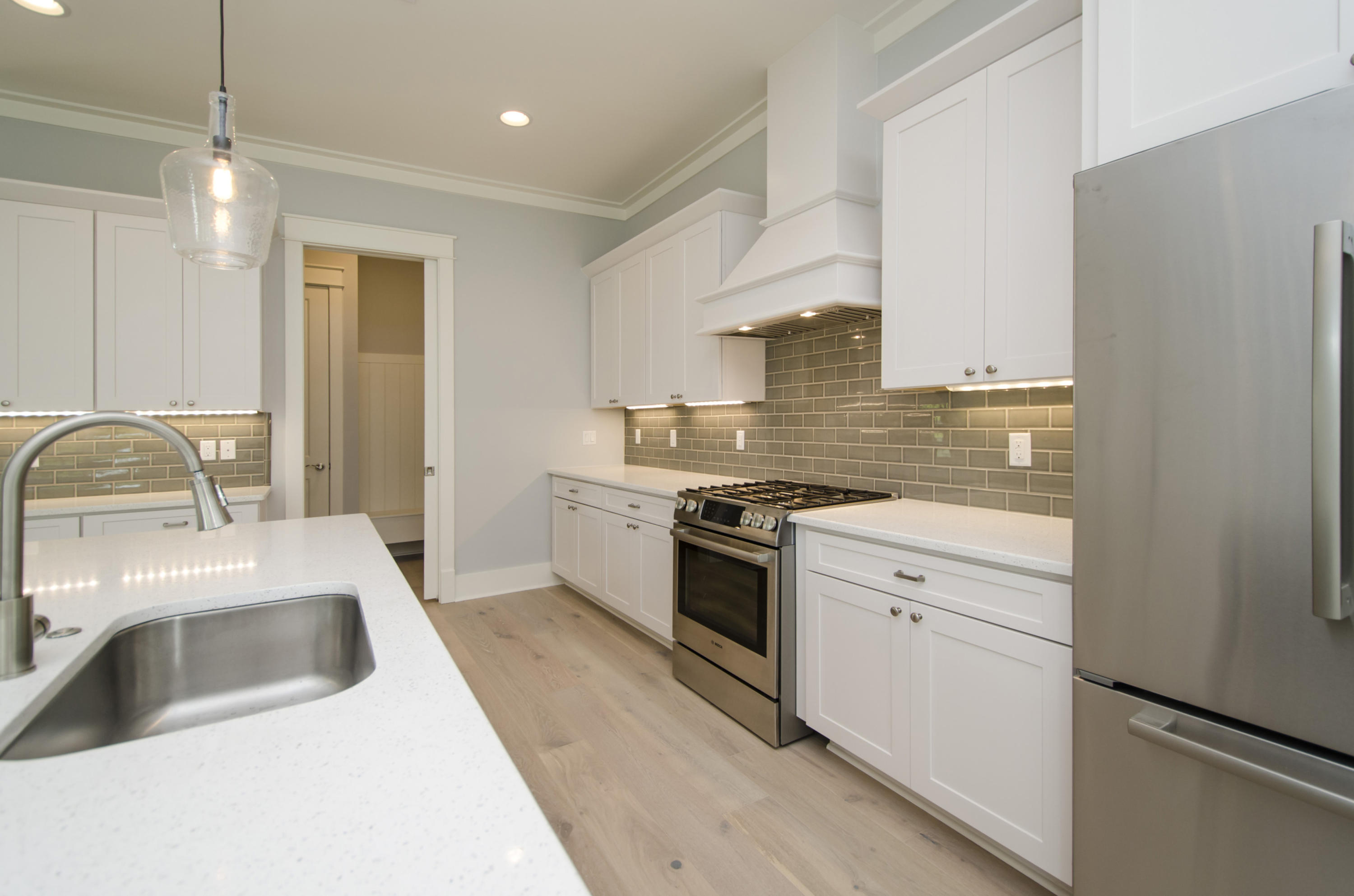 FOREST LAKES - Residential