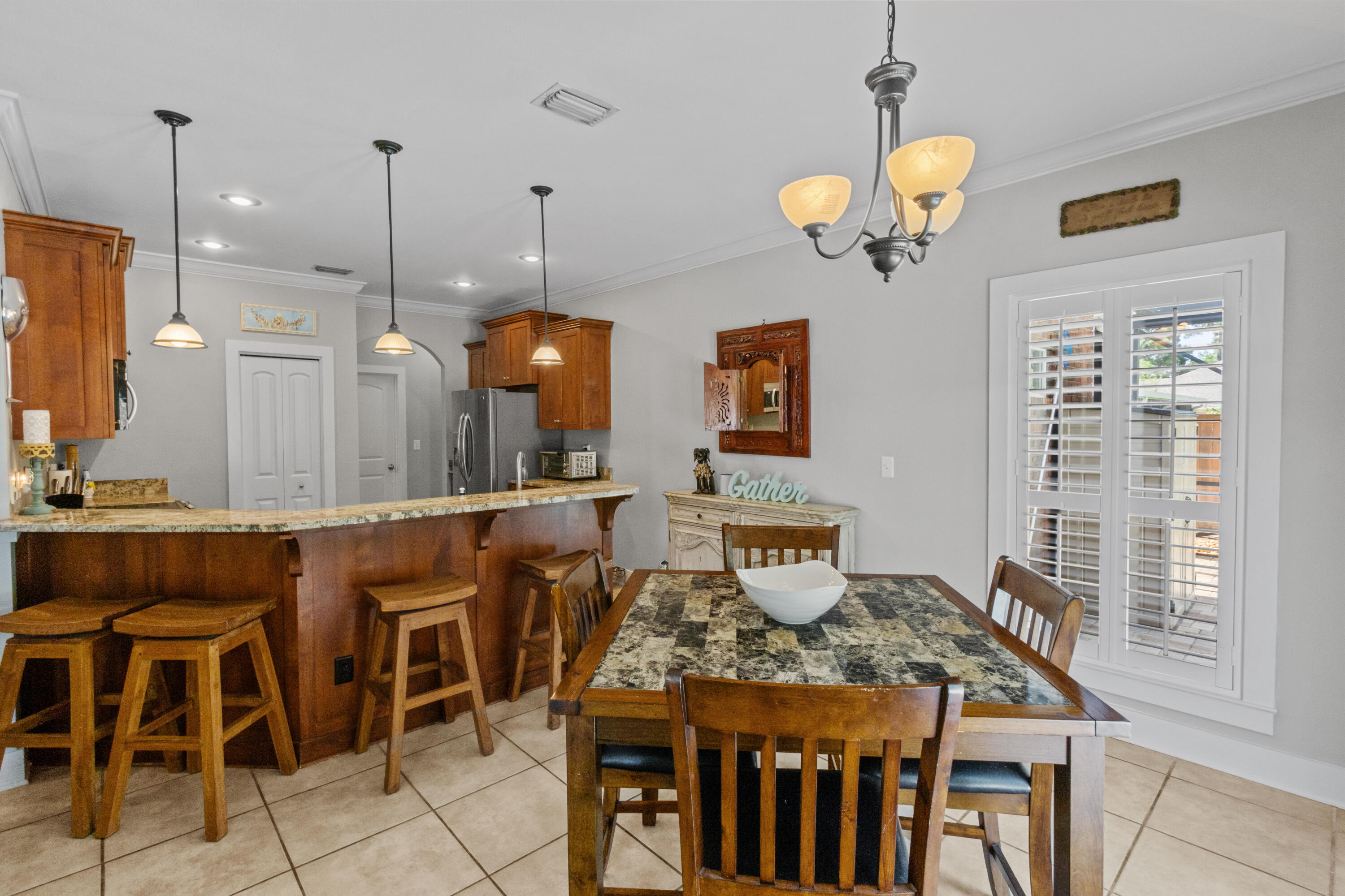 HOLIDAY SHORES ESTATES - Residential