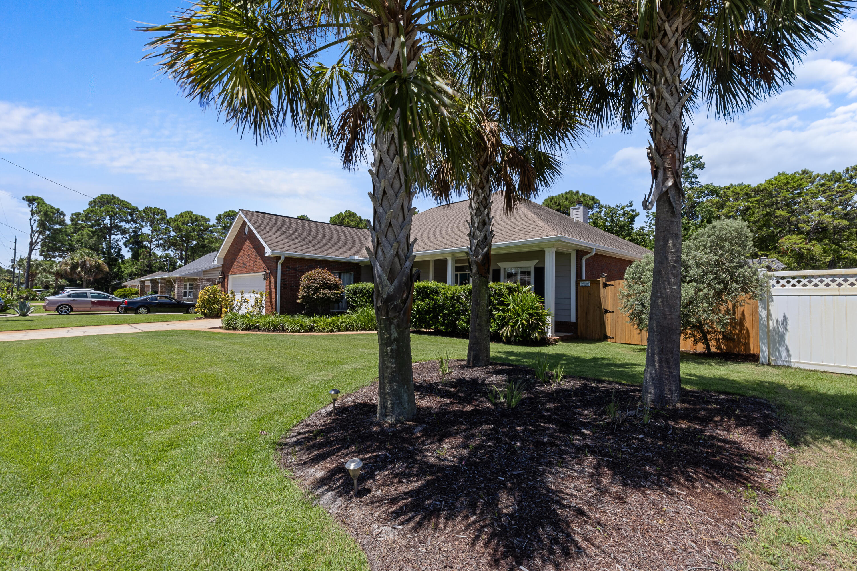 HOLIDAY SHORES ESTATES - Residential