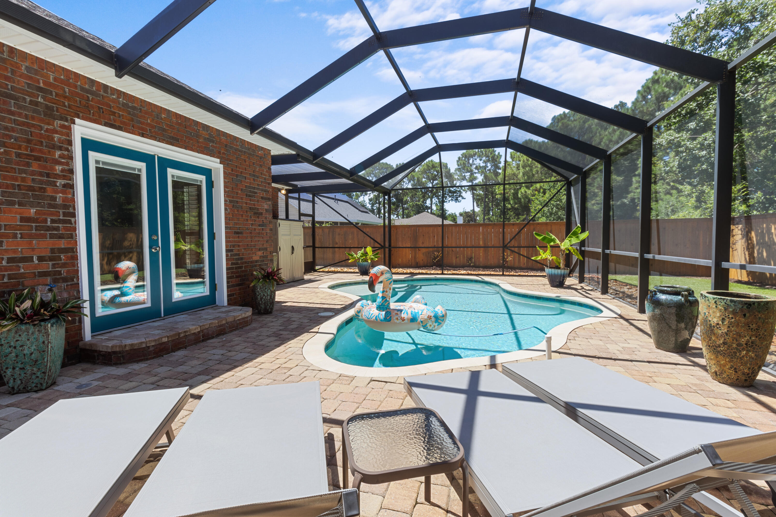 HOLIDAY SHORES ESTATES - Residential