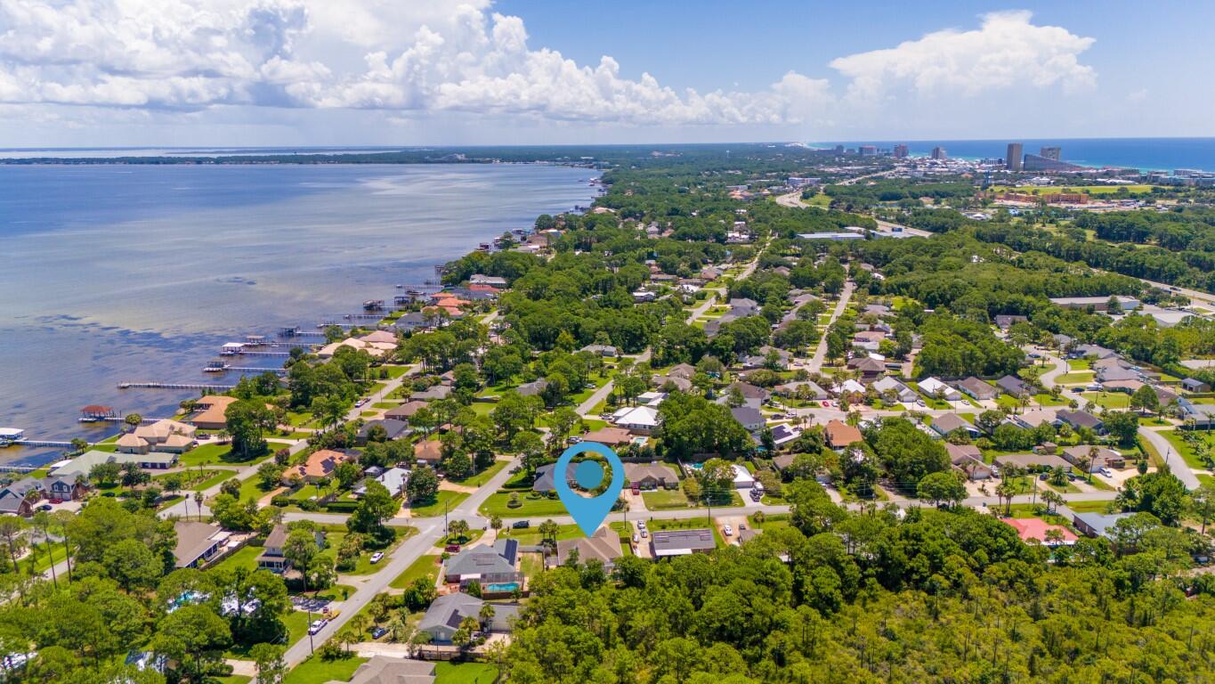 HOLIDAY SHORES ESTATES - Residential