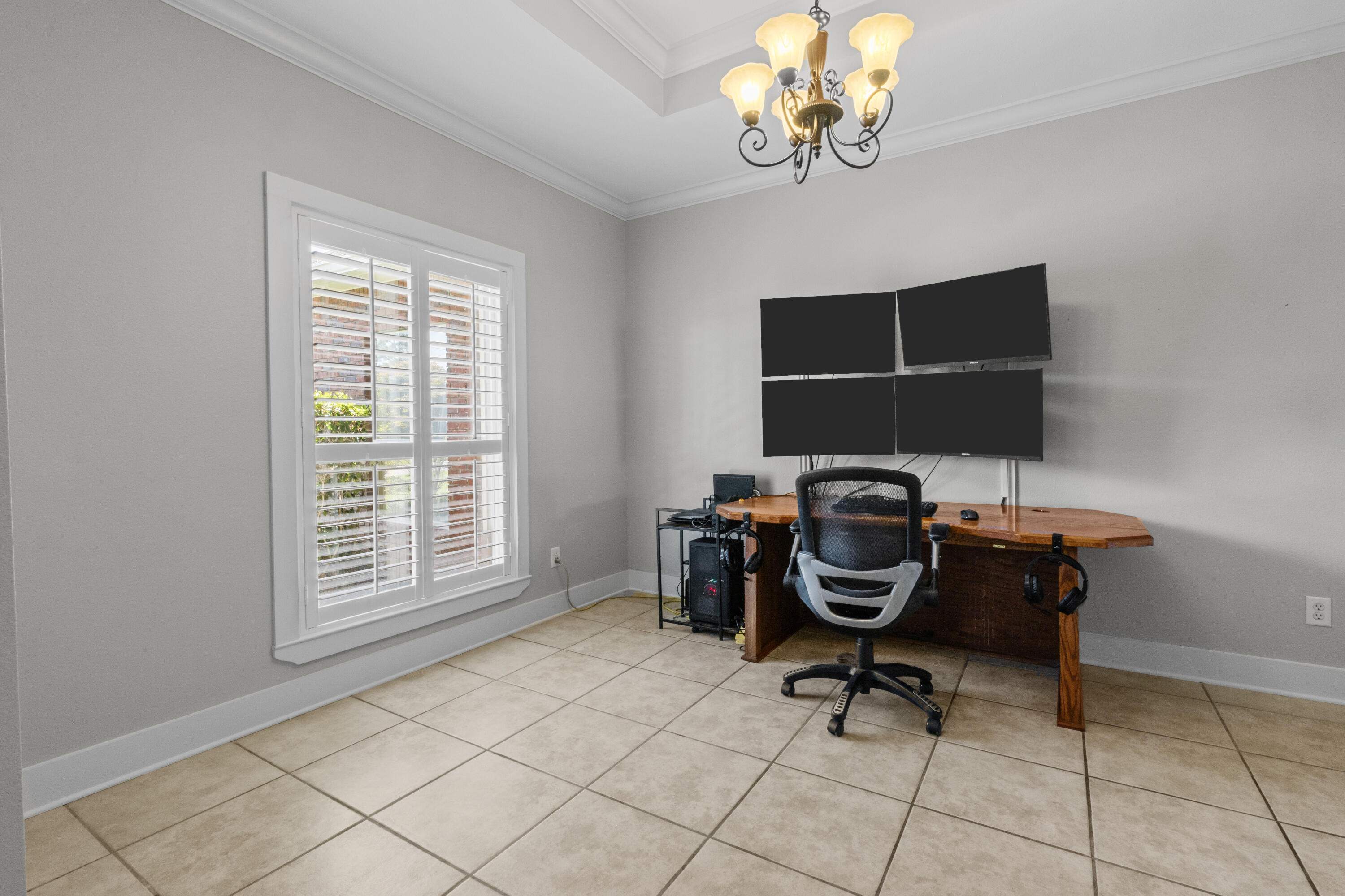 HOLIDAY SHORES ESTATES - Residential