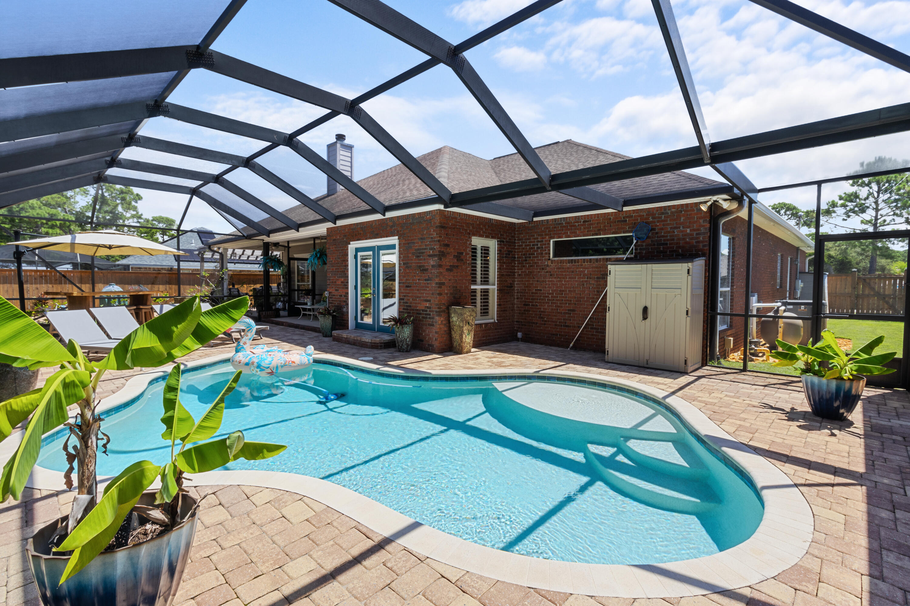 HOLIDAY SHORES ESTATES - Residential