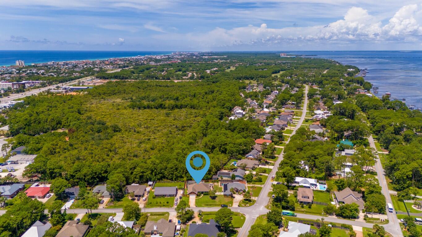 HOLIDAY SHORES ESTATES - Residential