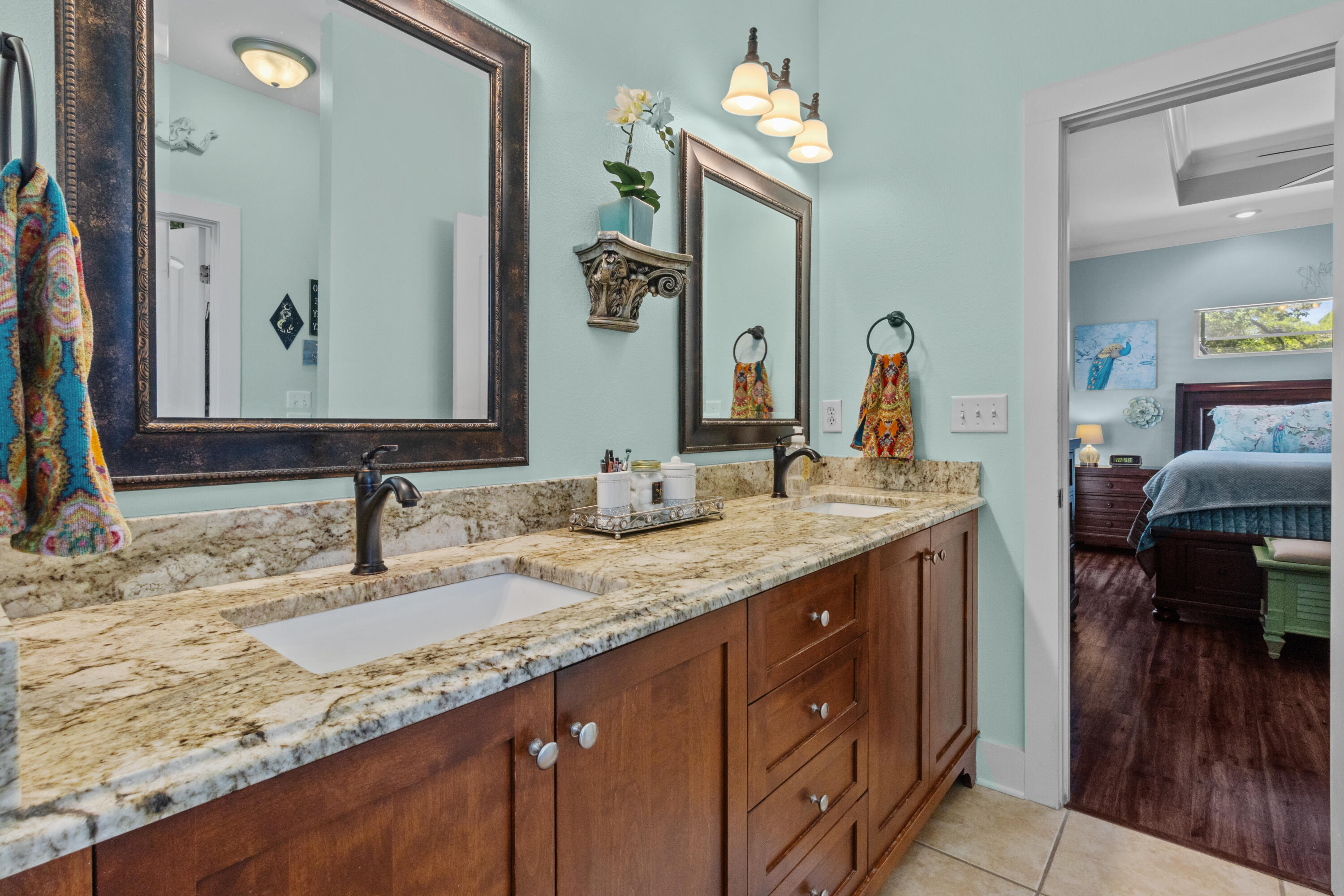 HOLIDAY SHORES ESTATES - Residential